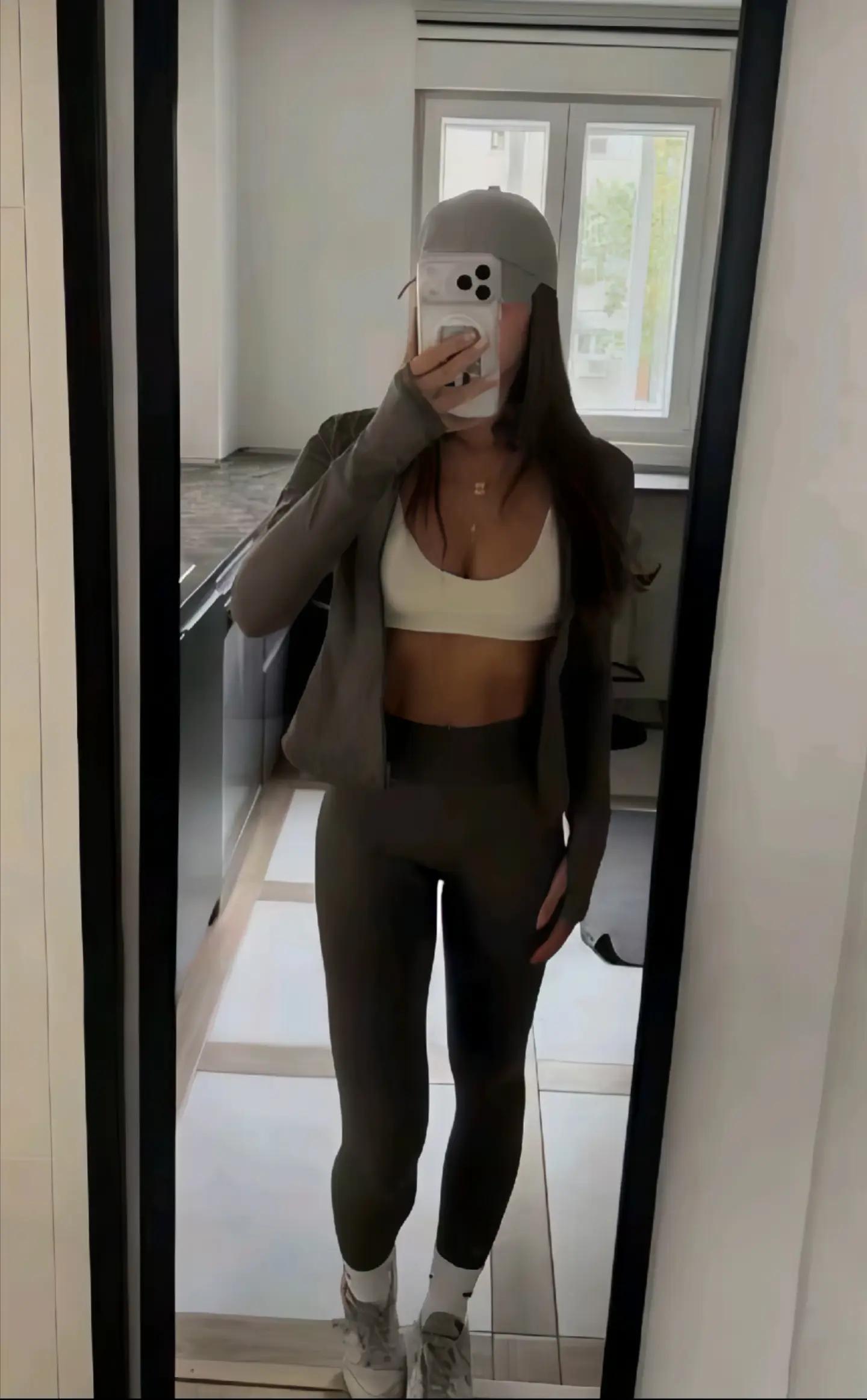 @alejandradorta.source