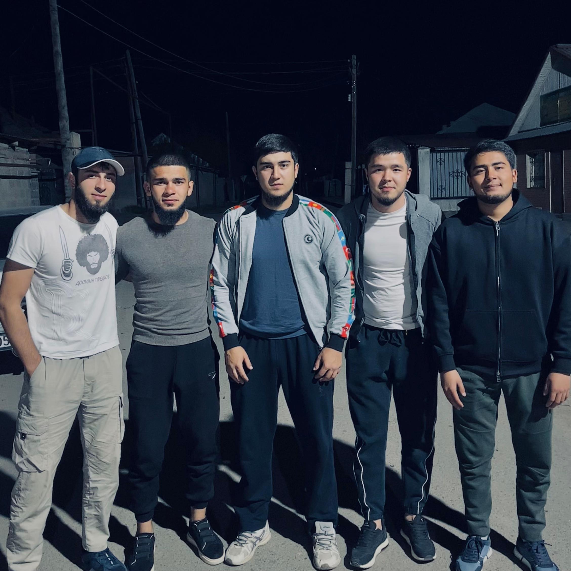 @𝑎𝑧𝑖𝑧𝑘ℎ𝑎𝑛