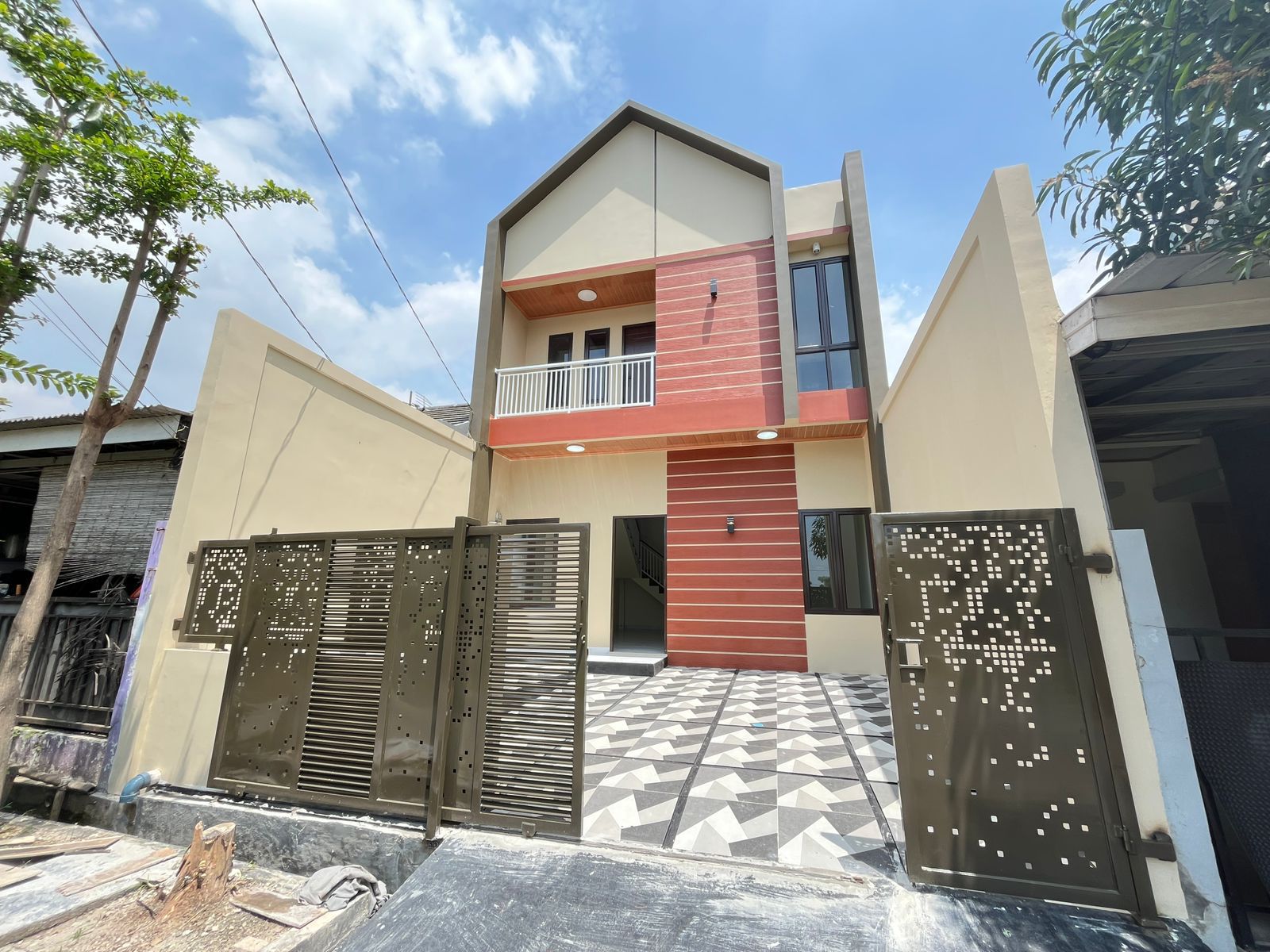@TEH RENI PROPERTY