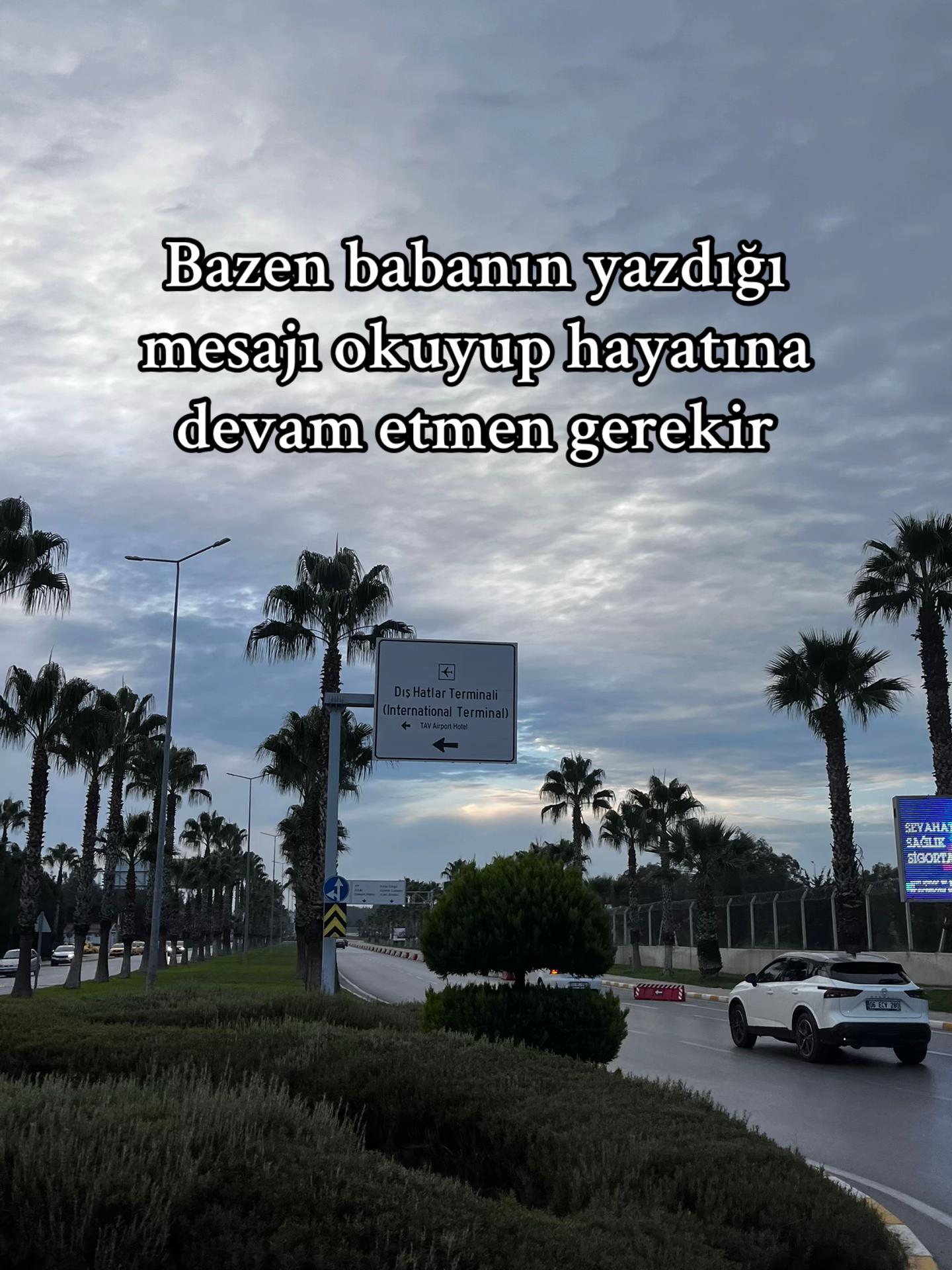 @S✈️