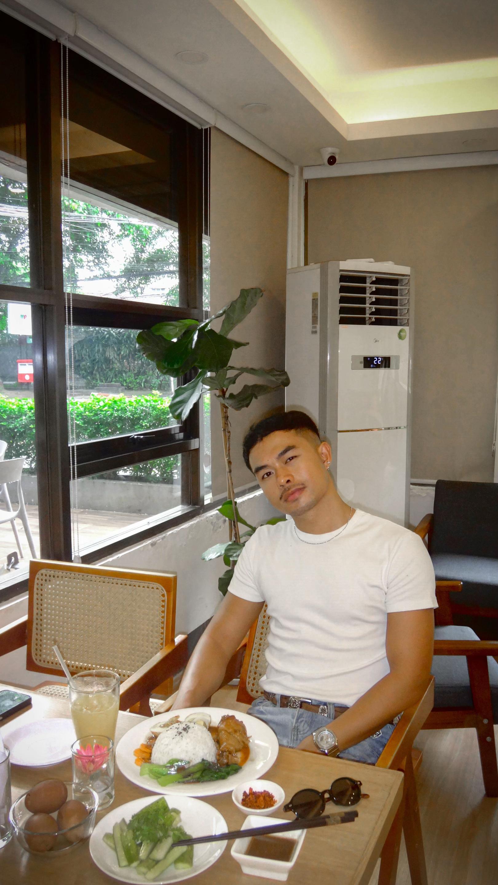 @Saw Da Na Htun