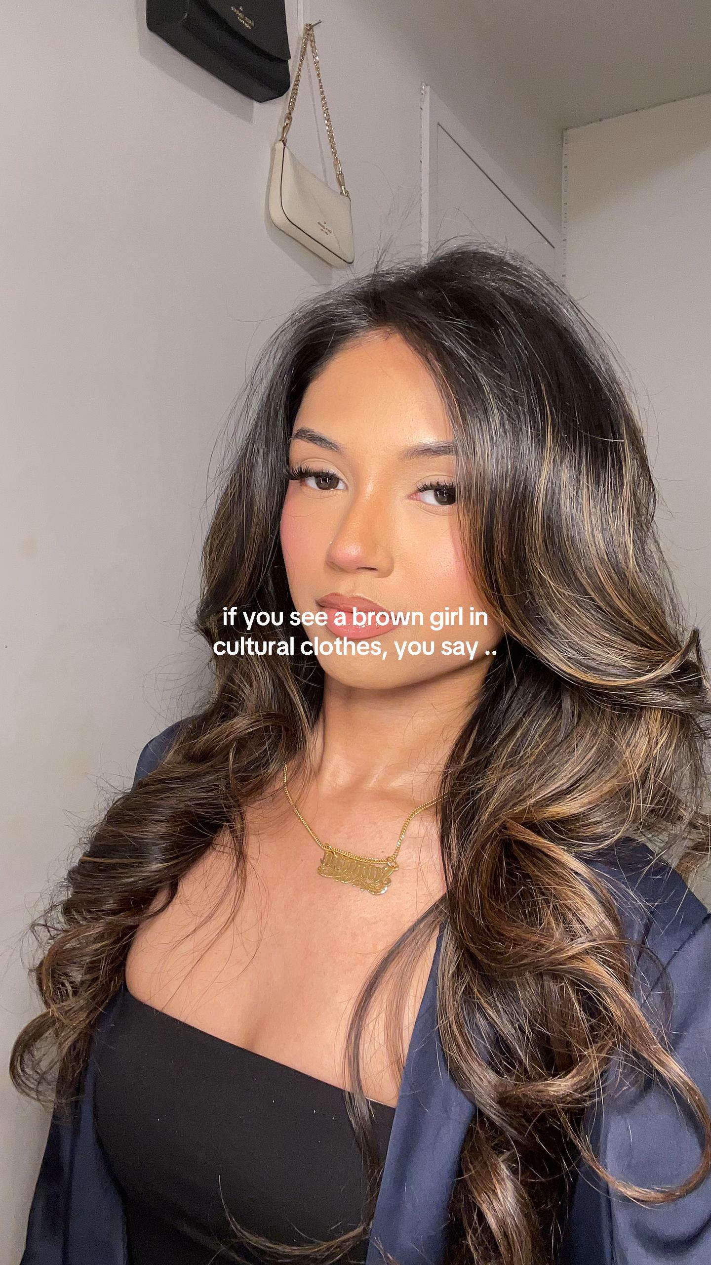 @𝒮