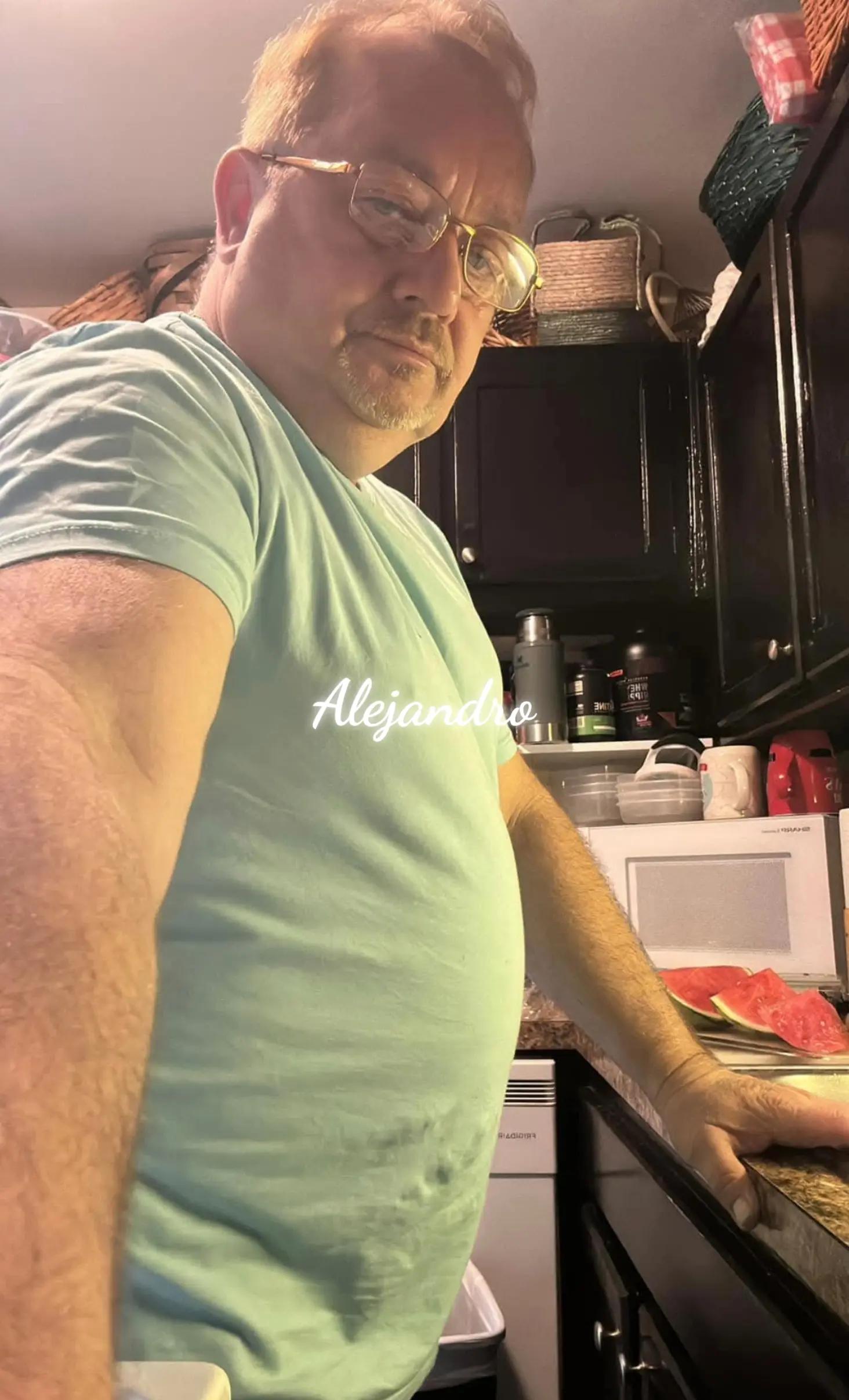 @Alejandro