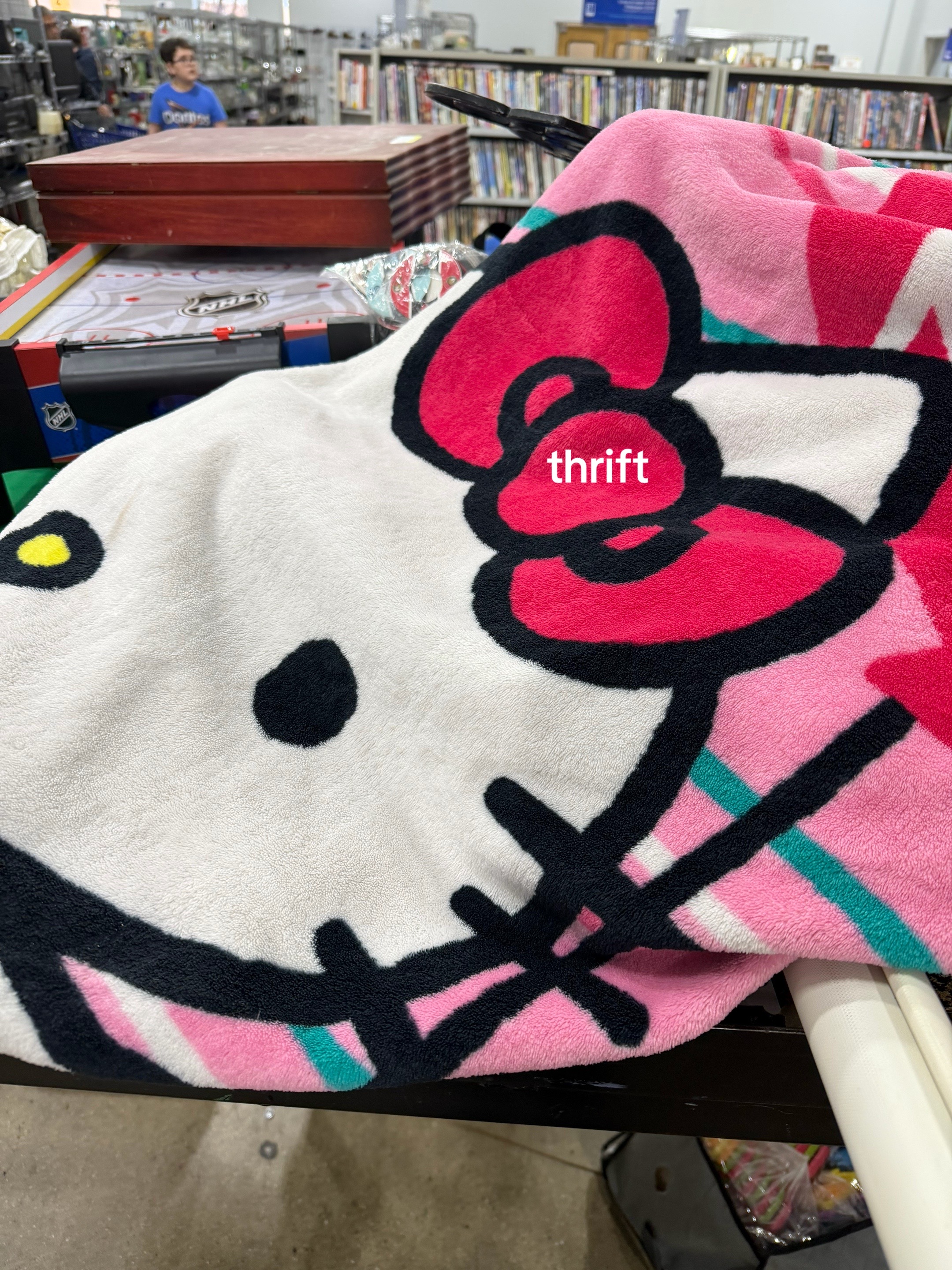@hello kitty angel ๐