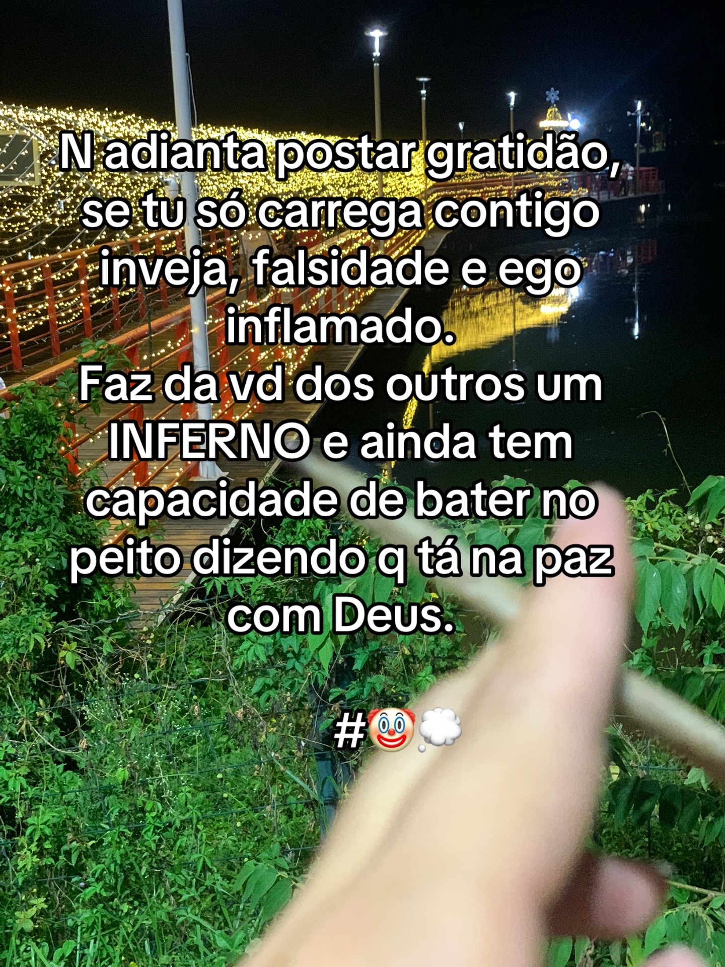 @Franciele_Ferreira99