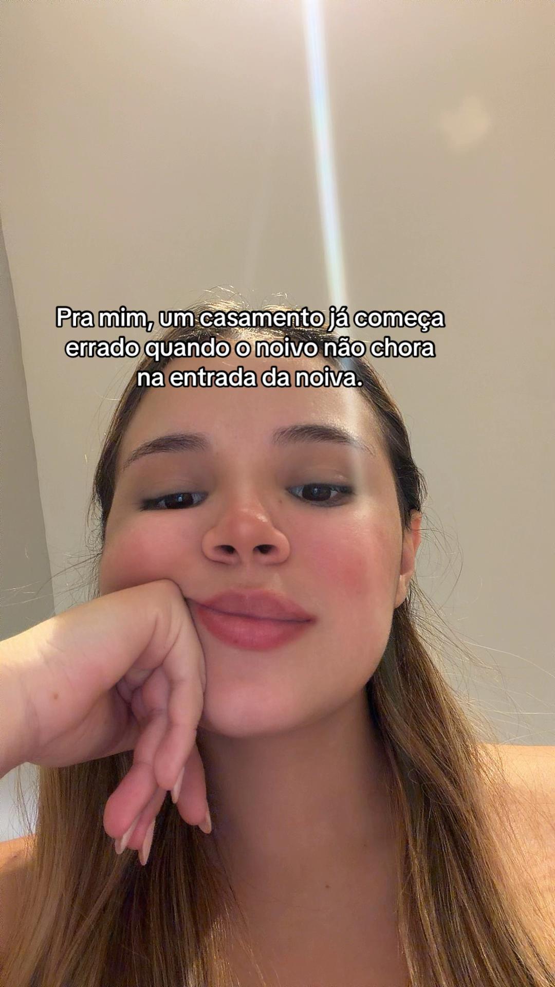 @Vitória Sandy