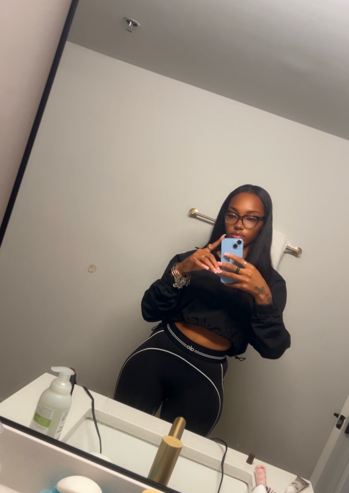@JaysWorlddd