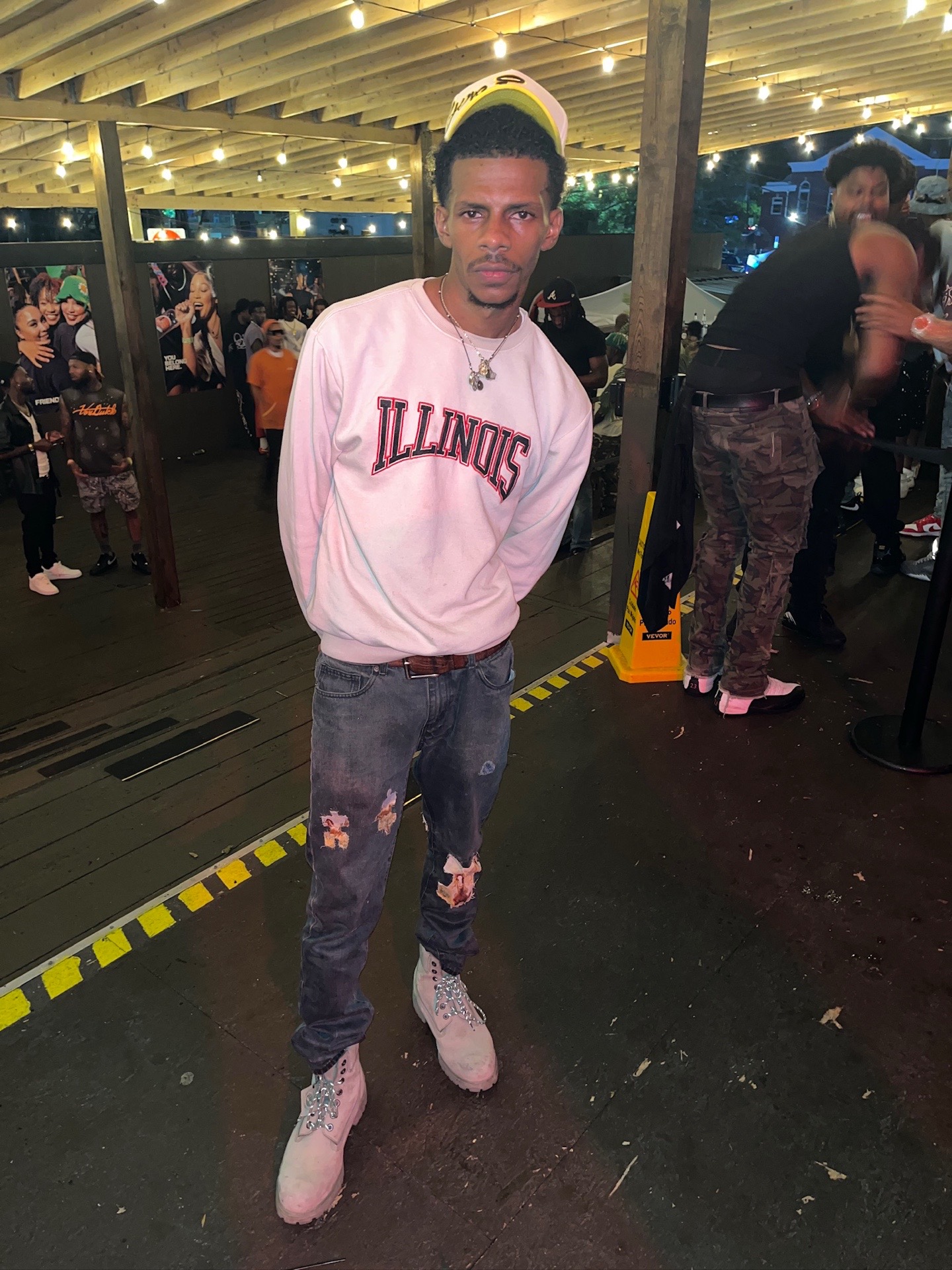 @AAron VibeZ ( BeeAPeace ) ๐๐ฆ