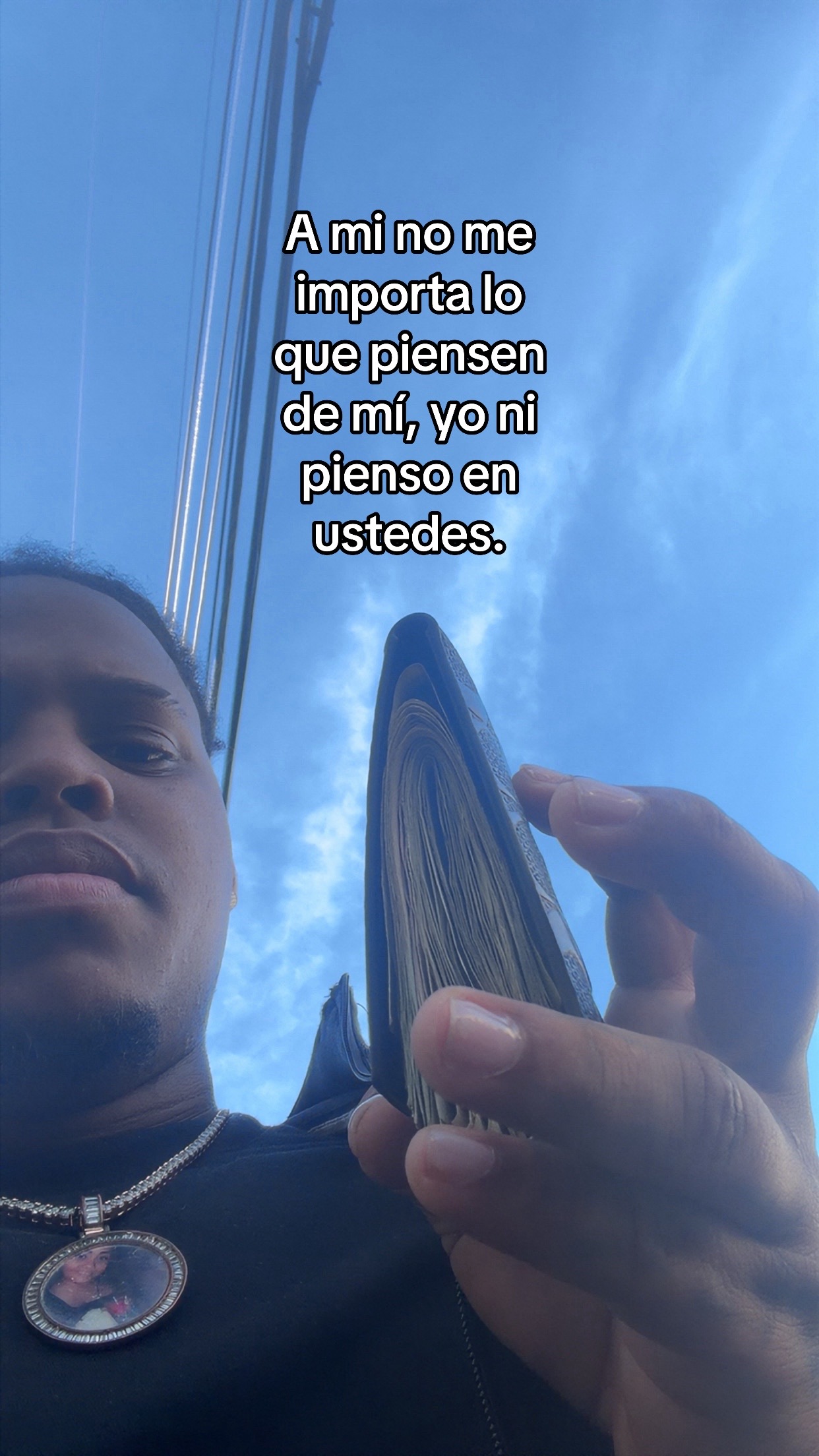 @⛹🏾💰
