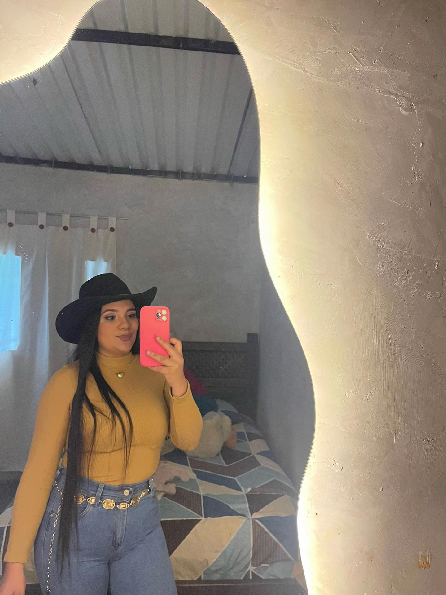 @Esthefy 🌻💛