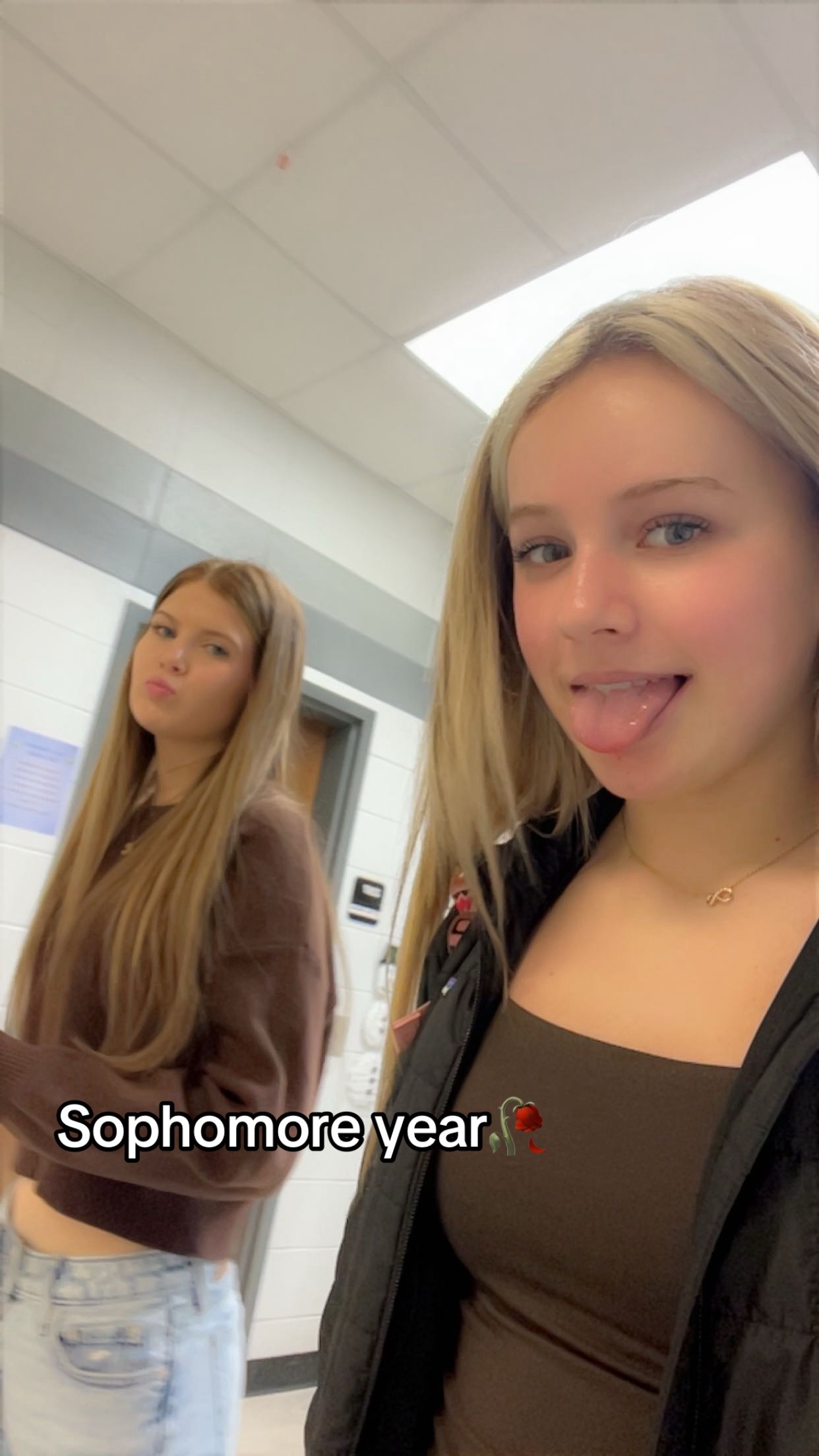 @A😎🫰🏼🐬🌷🌝⚡️