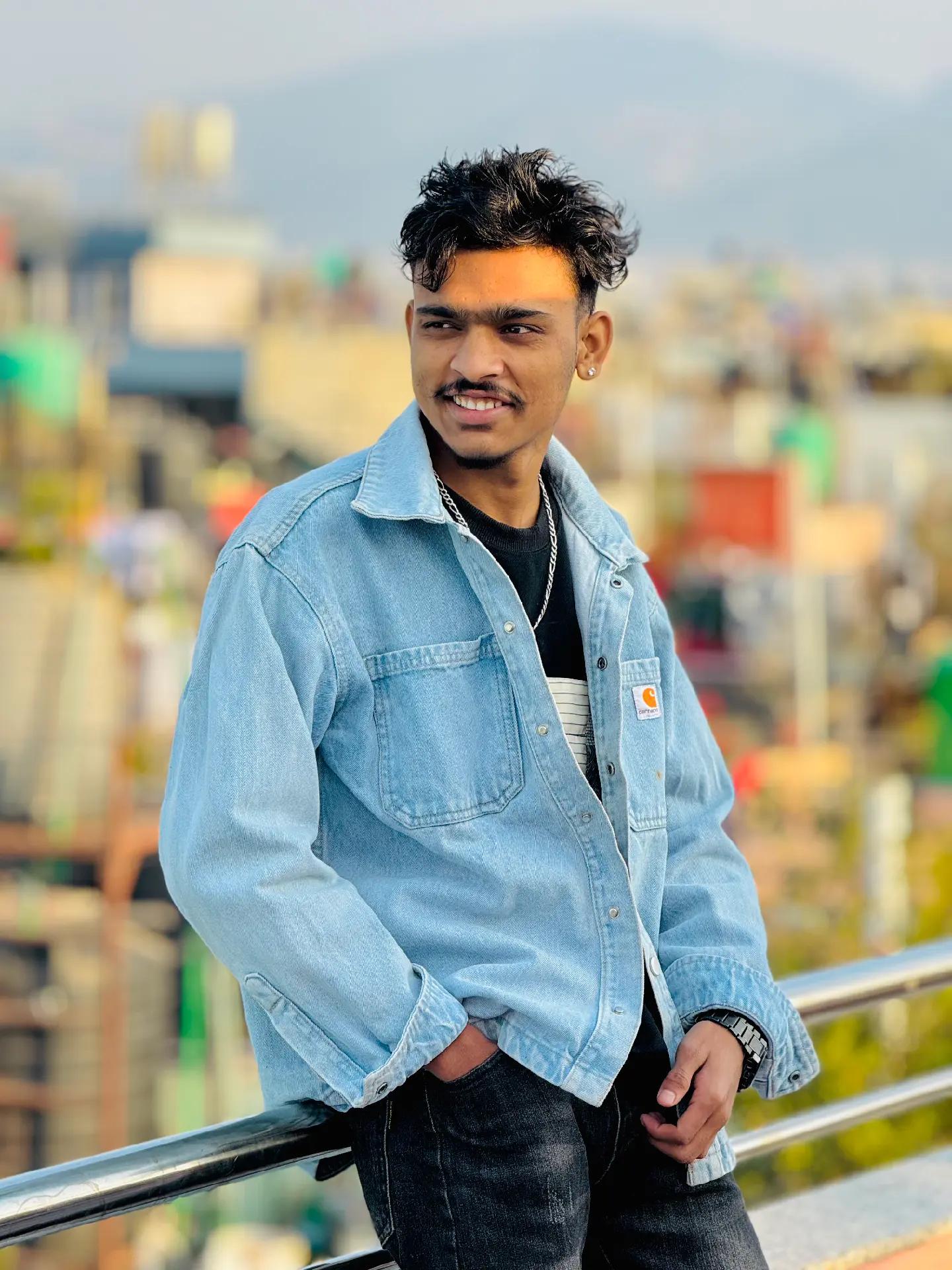 @Rahul_Ydv♥️🕊️