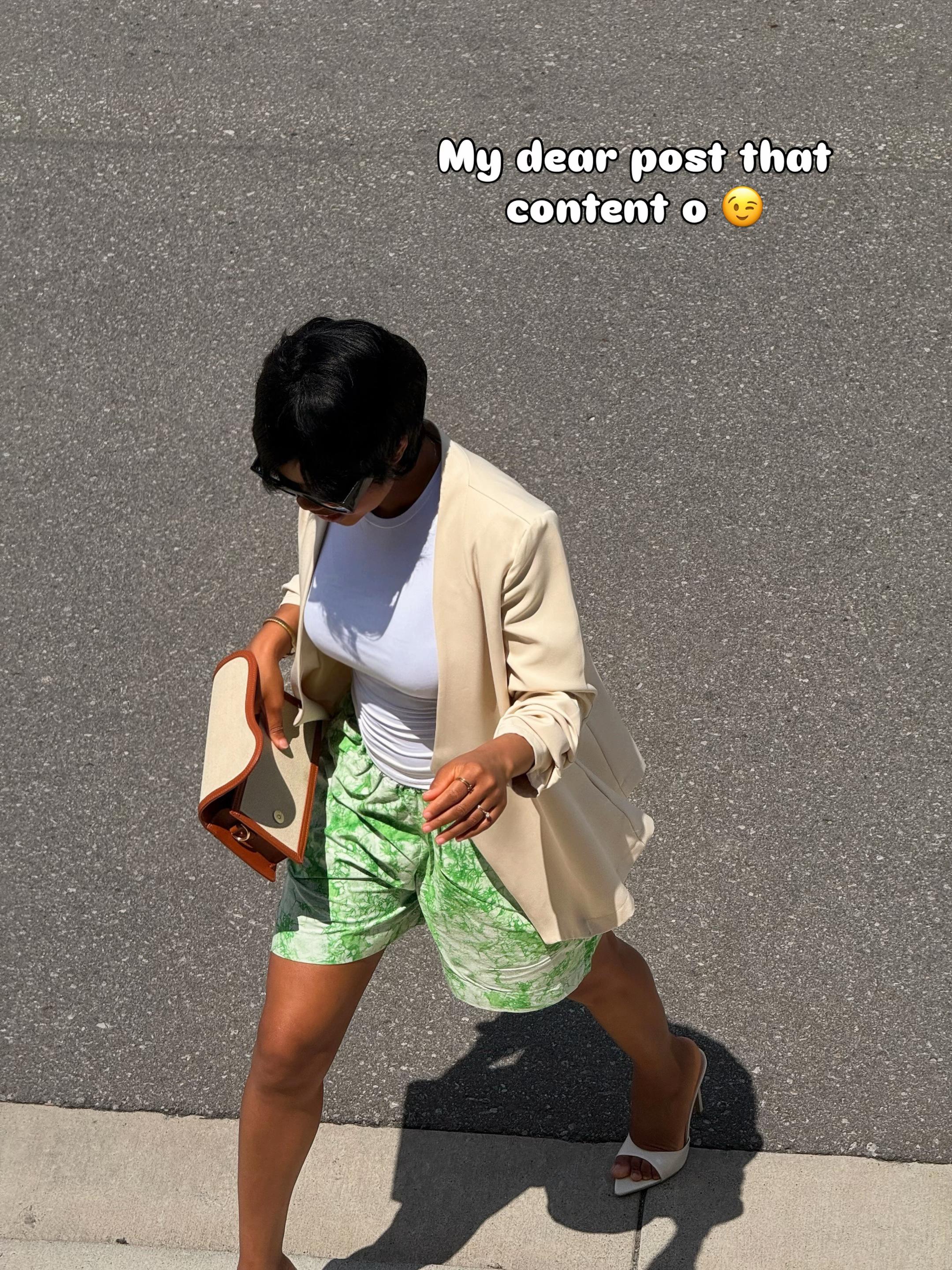 @callmeHolla