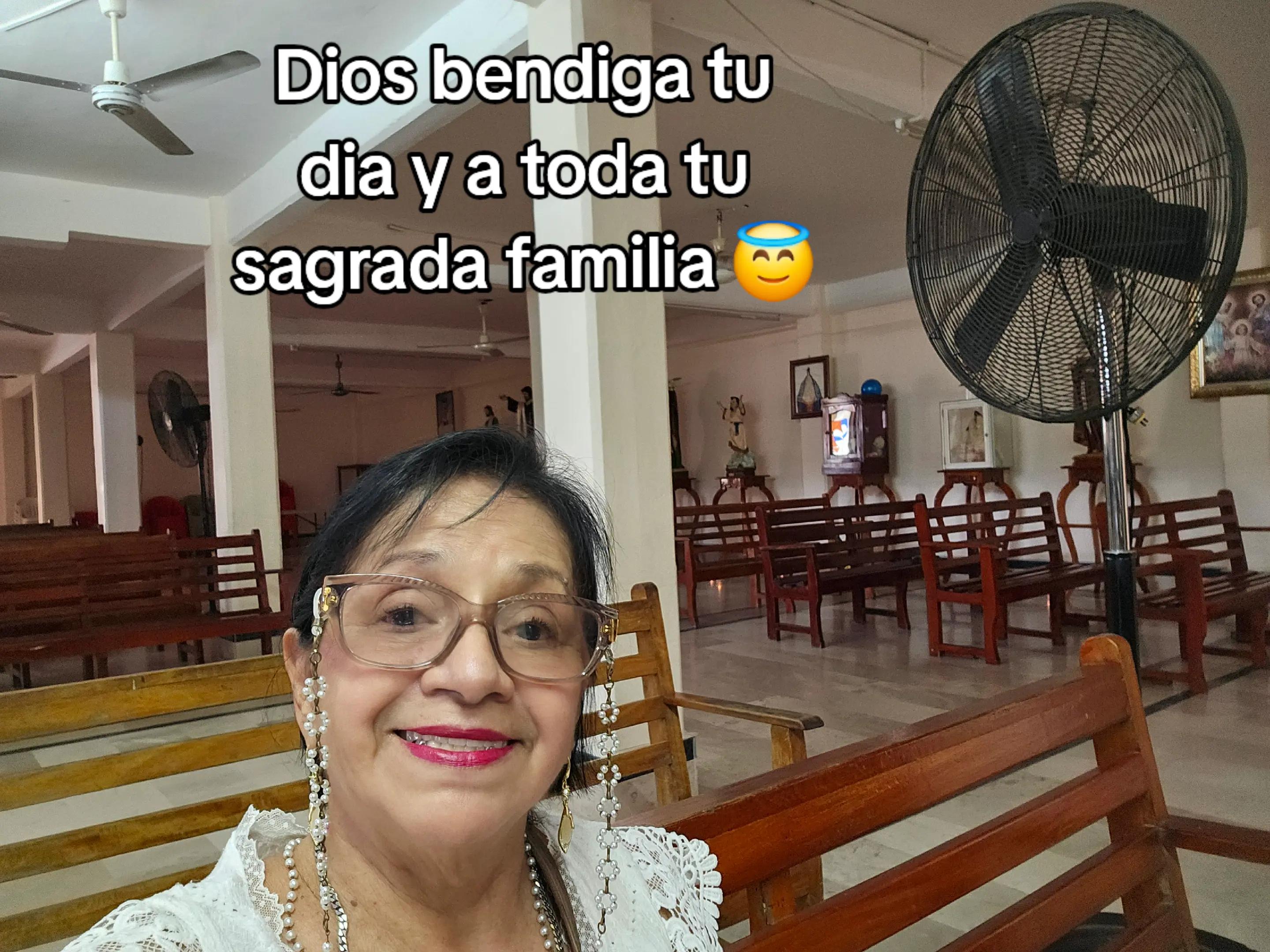 @Lupita Vélez única