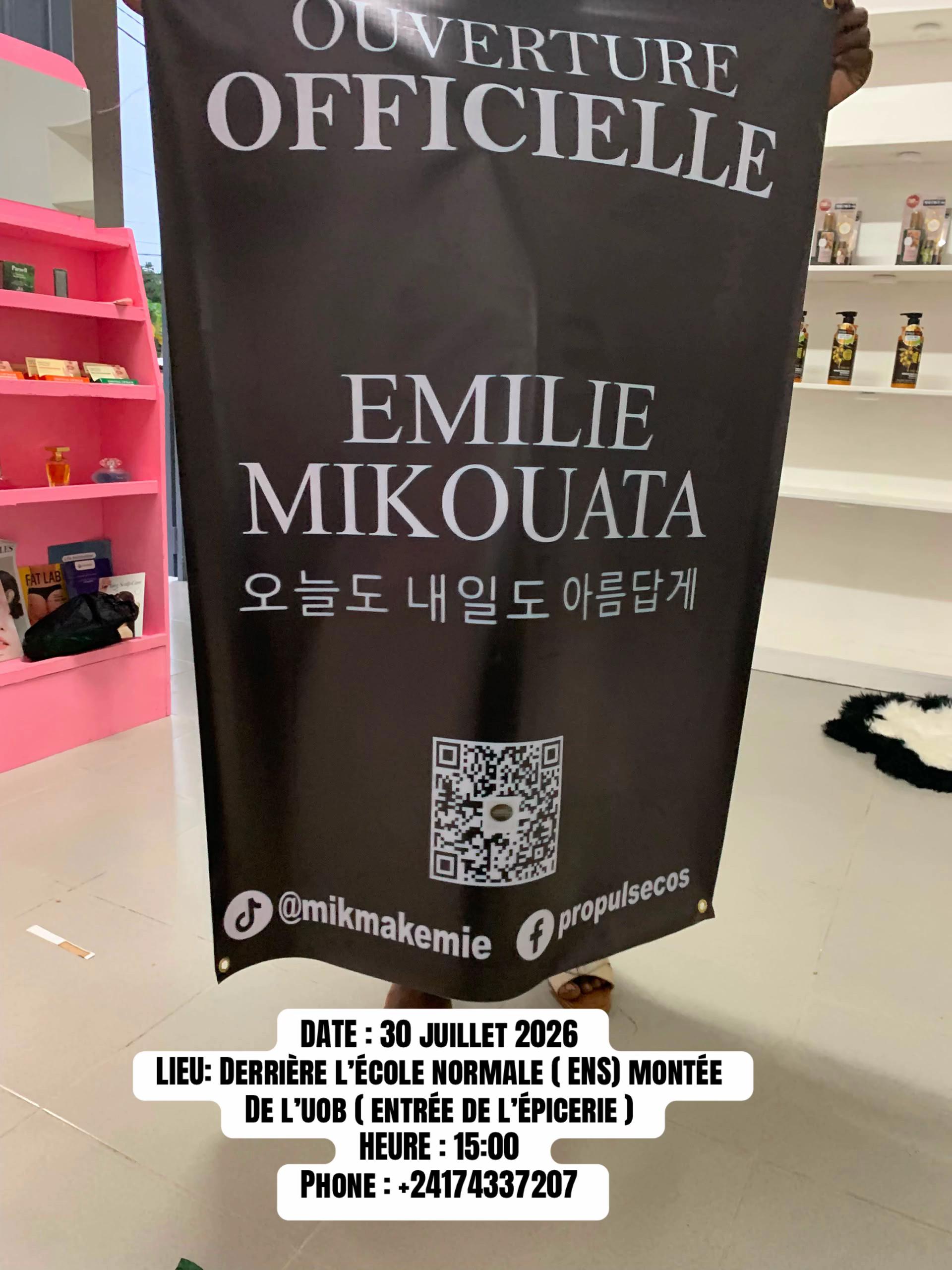 @ÉMILIE MIKOUATA 🦋🇬🇦🇰🇷
