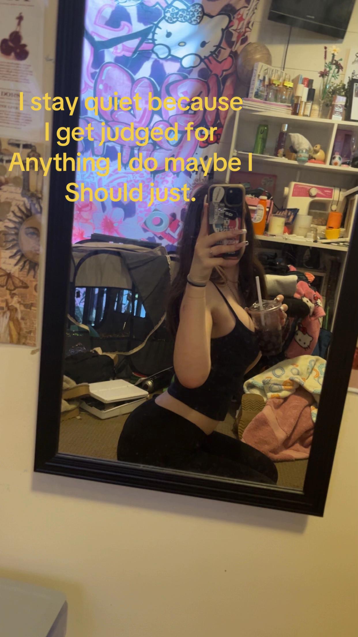 @stoner_dollxo