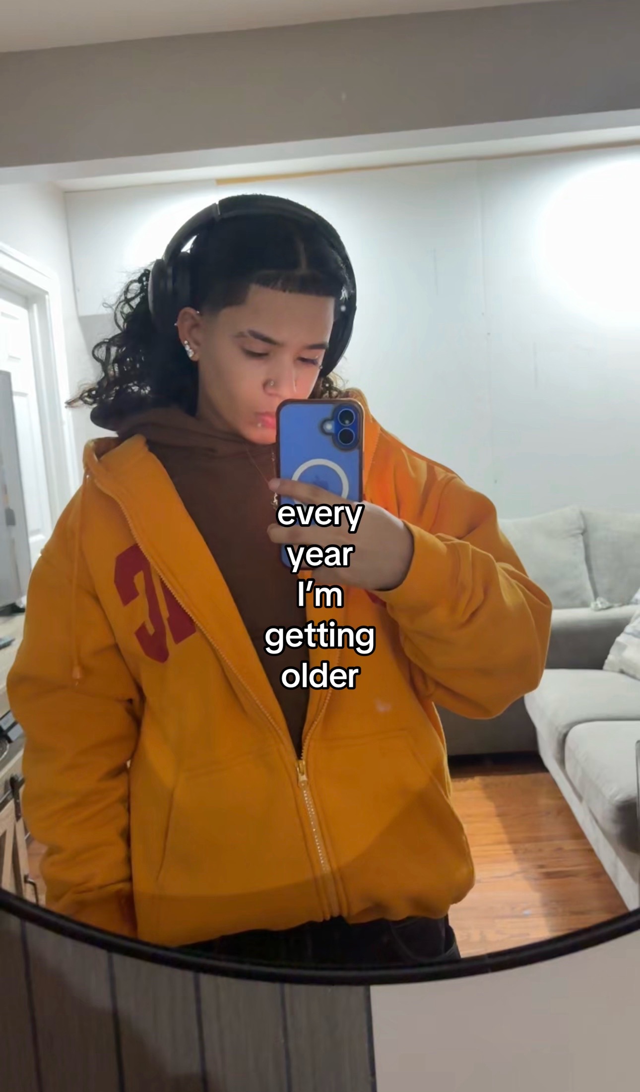 @Ny