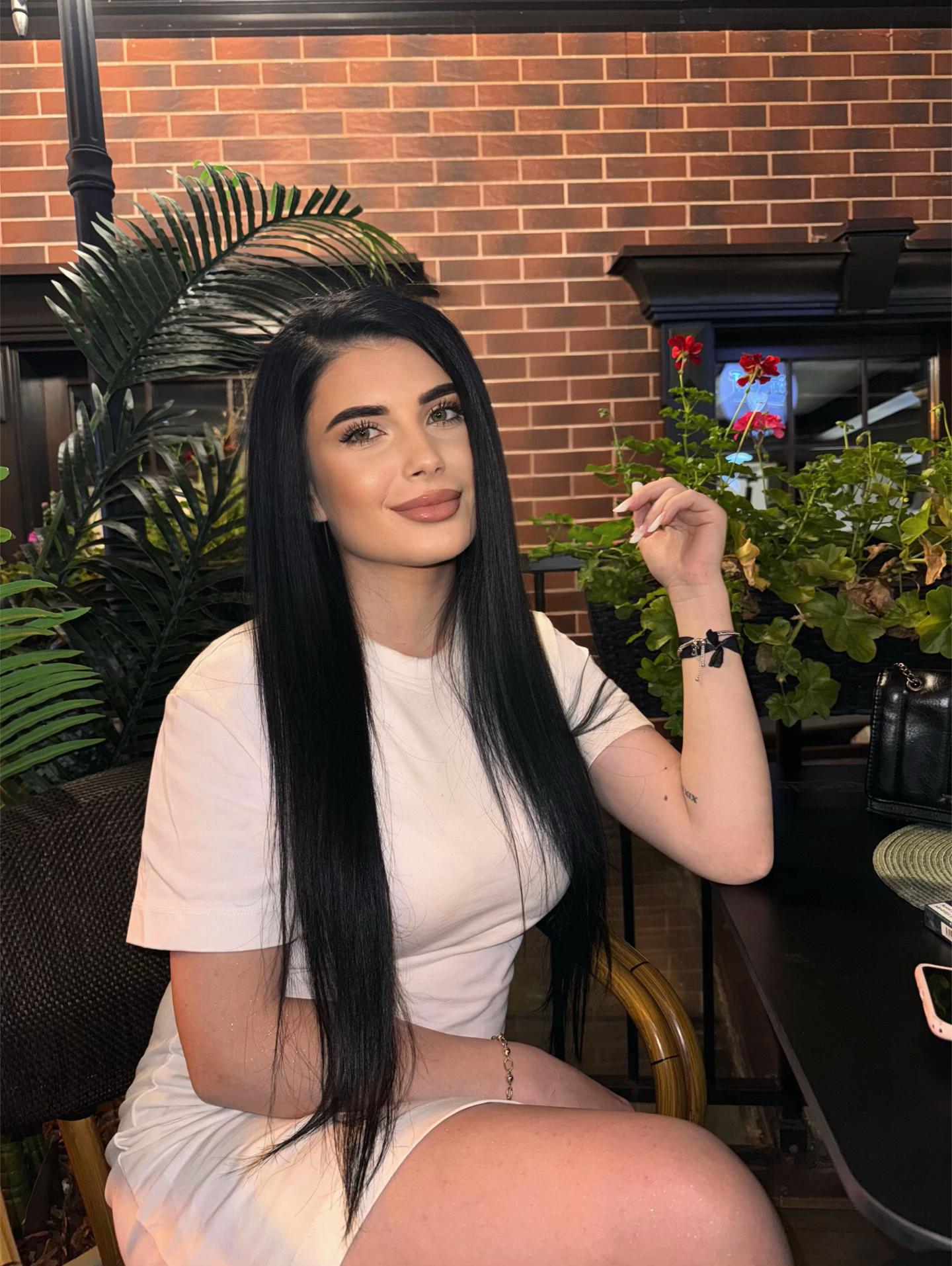 @𝐋𝐢𝐯𝐢𝐚