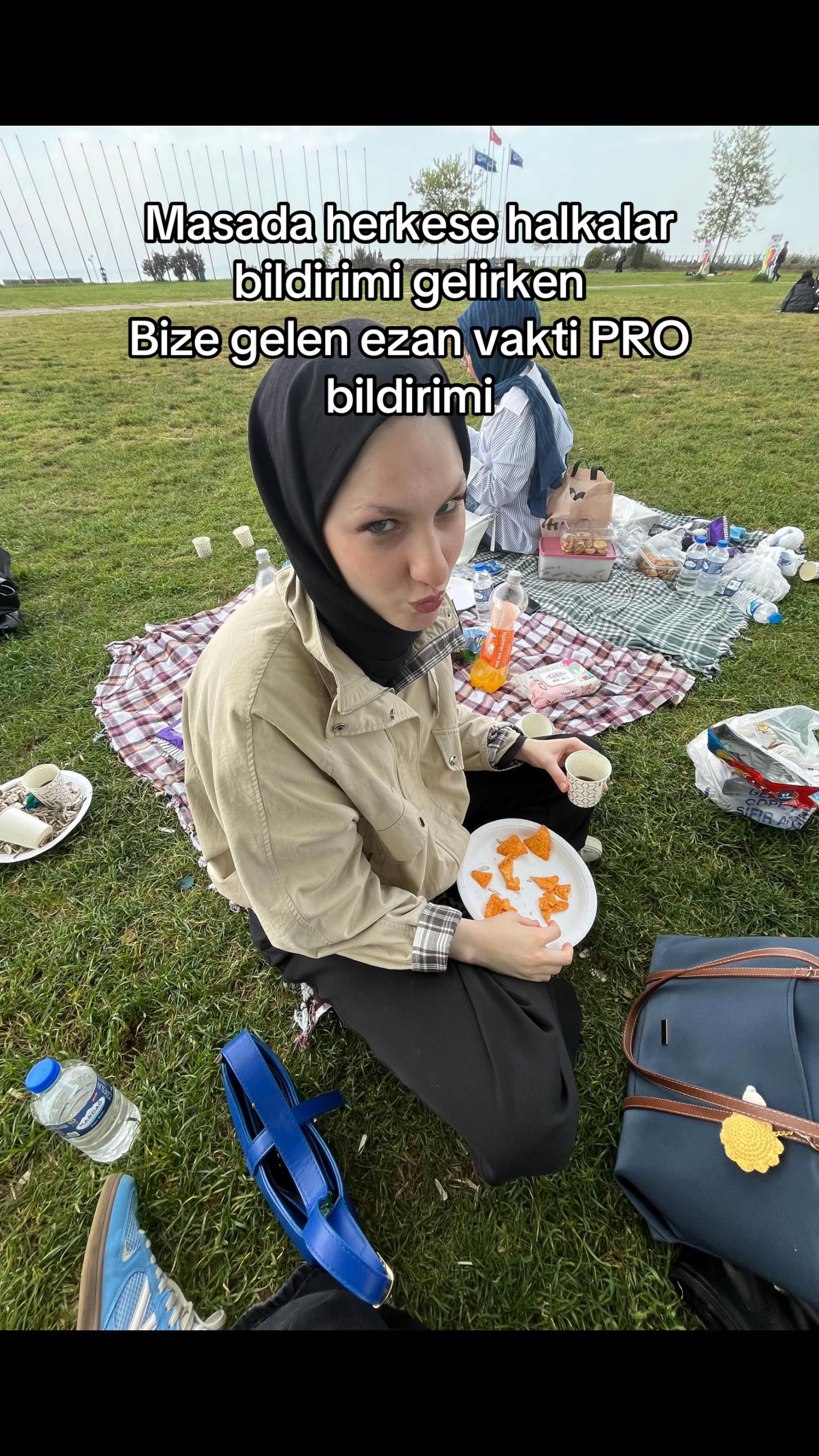 @Ülkü🐾