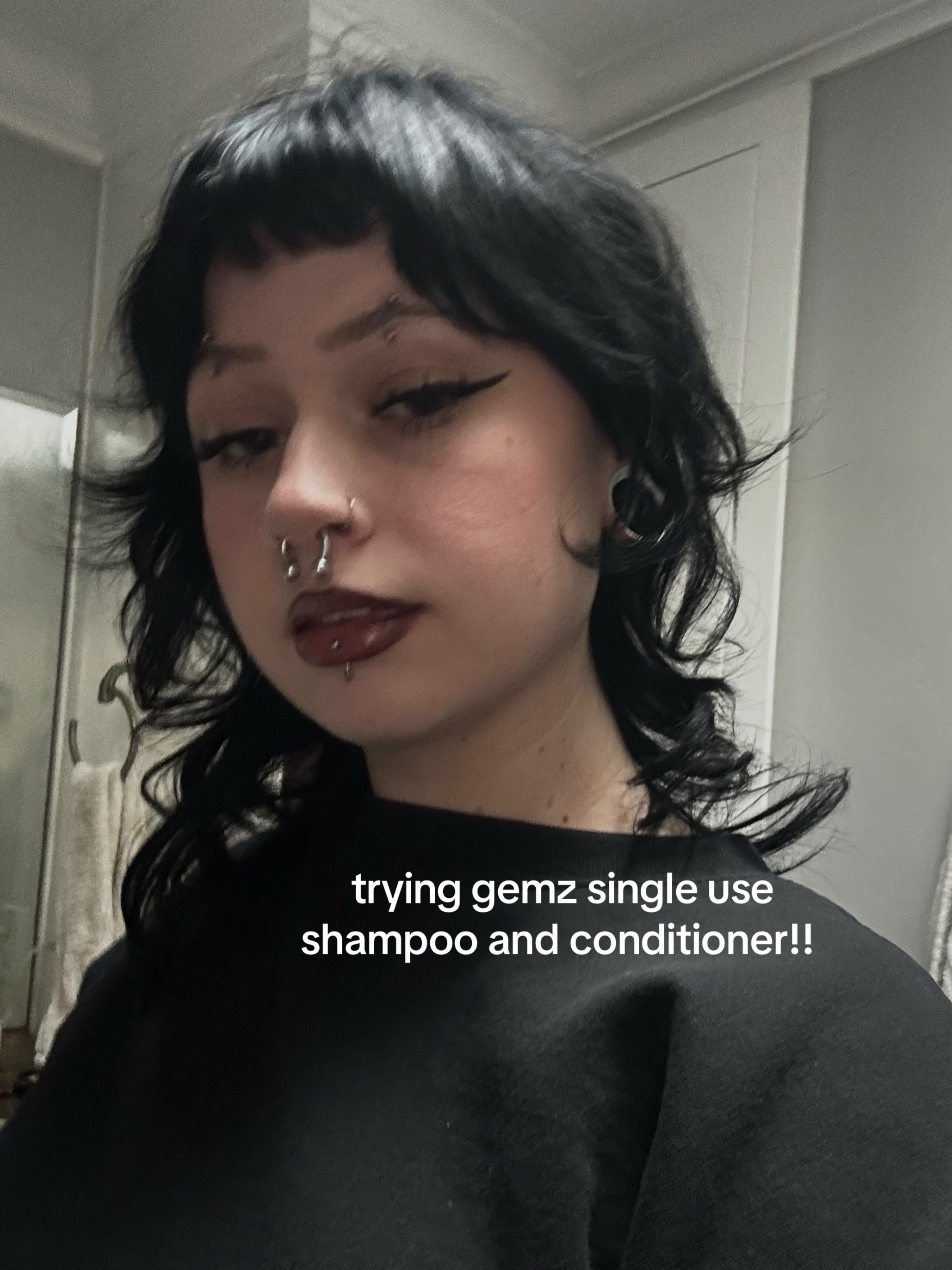 @s4r4t0nin
