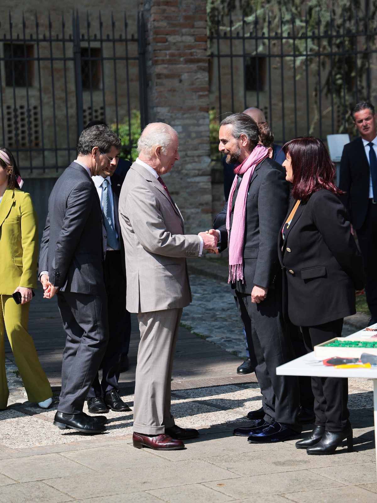 @Paolo Gambi