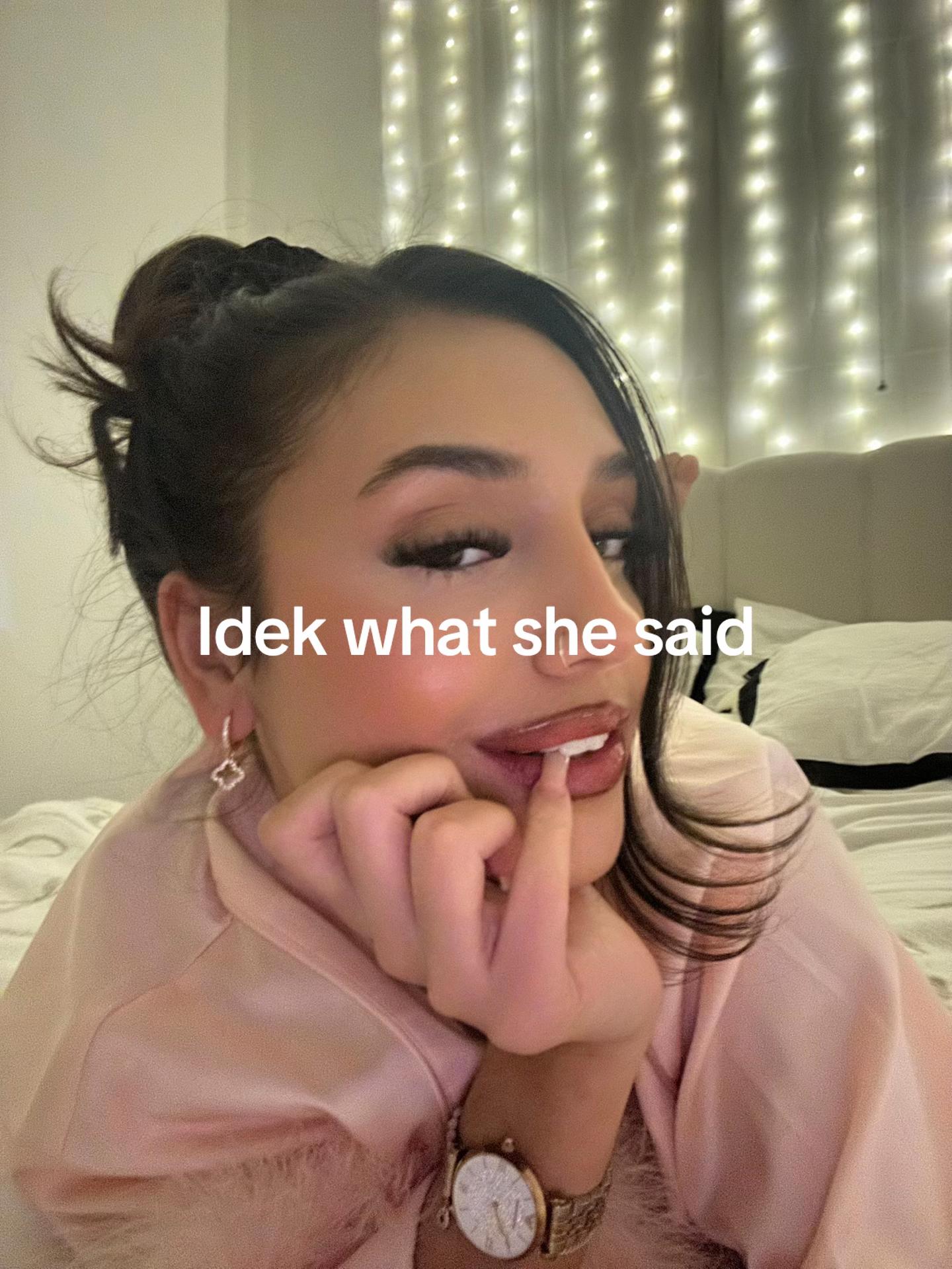@s j