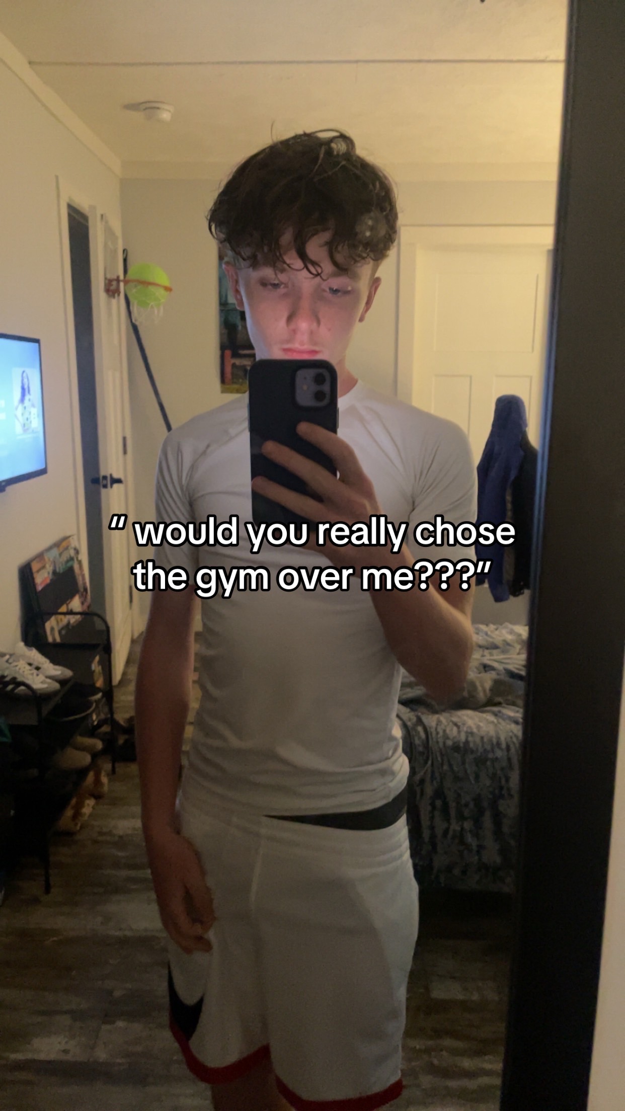 @🕷️