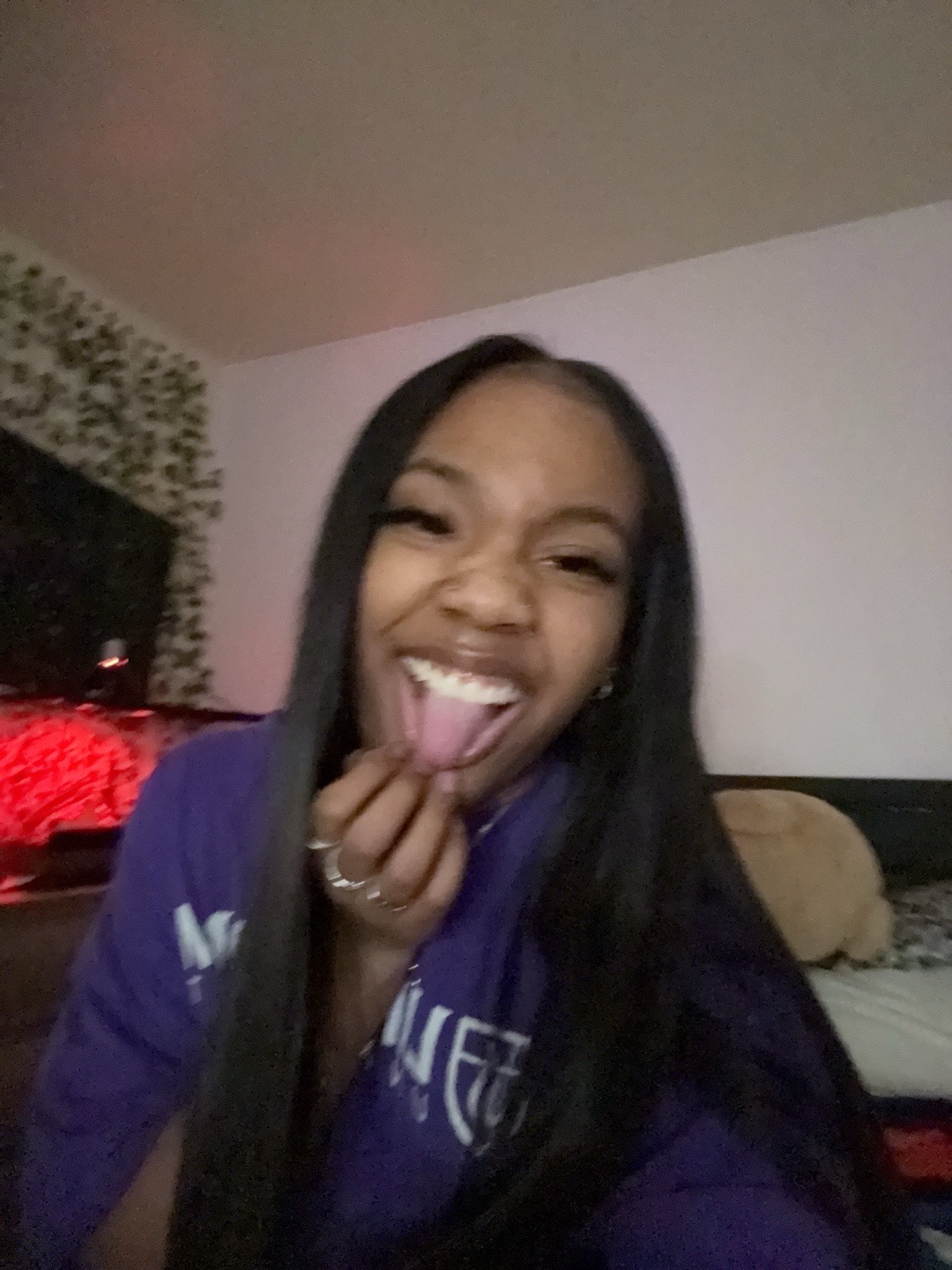@sumsexyqueen_