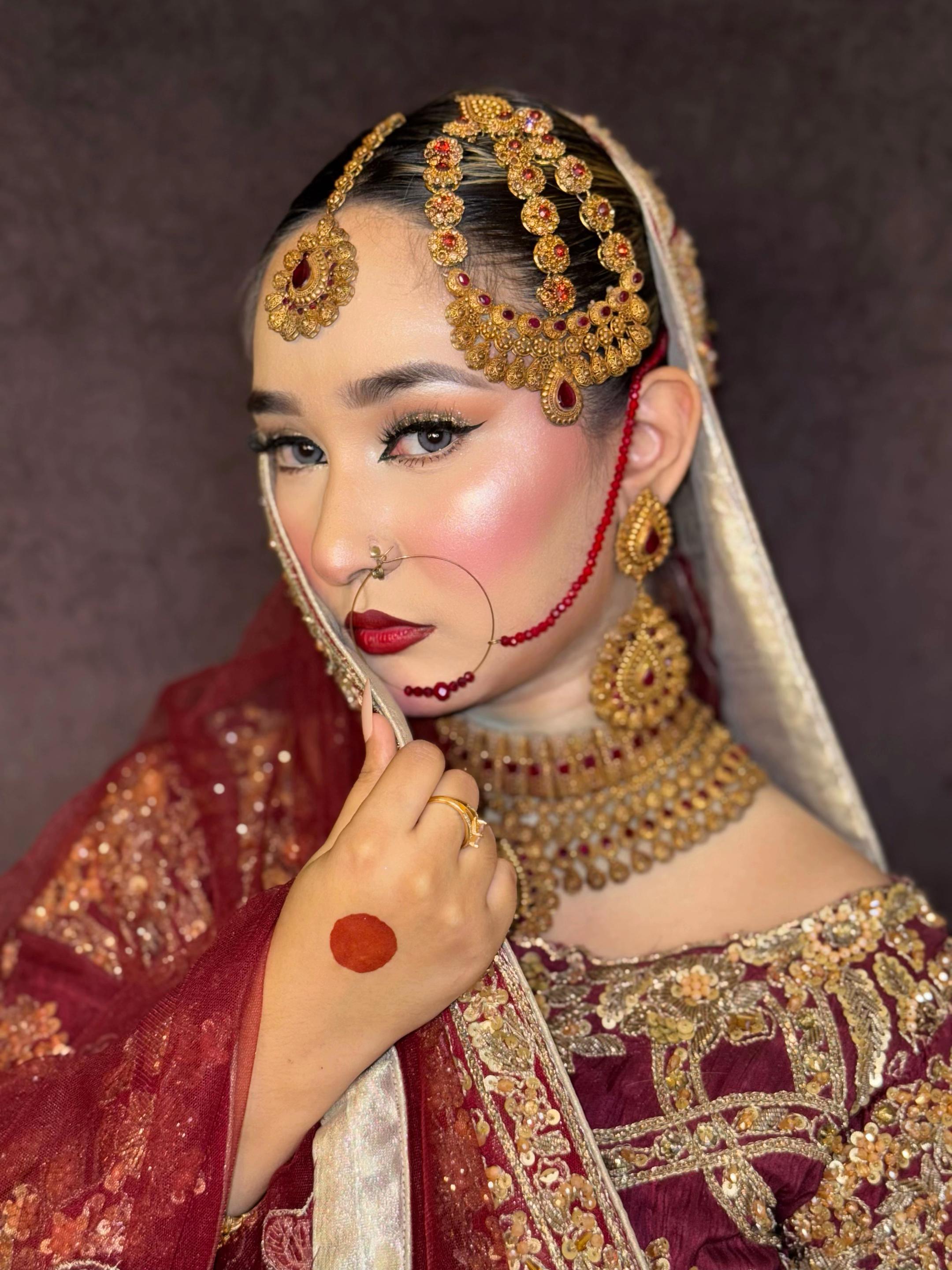 @Mishi_Mua💄