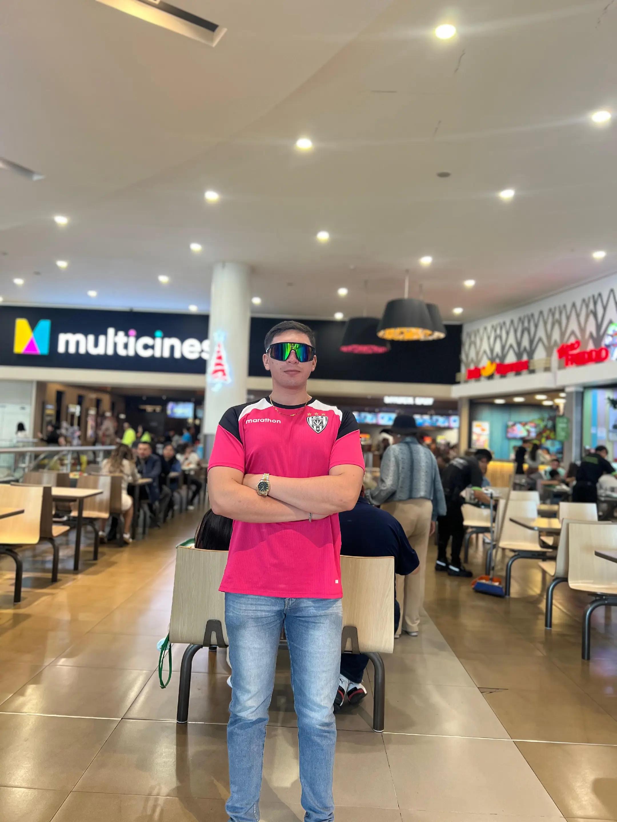 @Jonathan Rafita M.🇪🇨