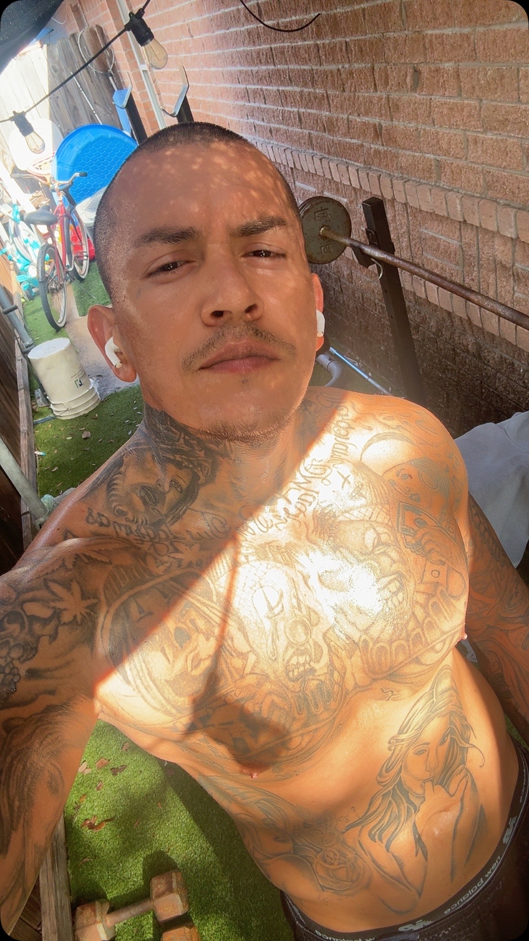 @Wicho7