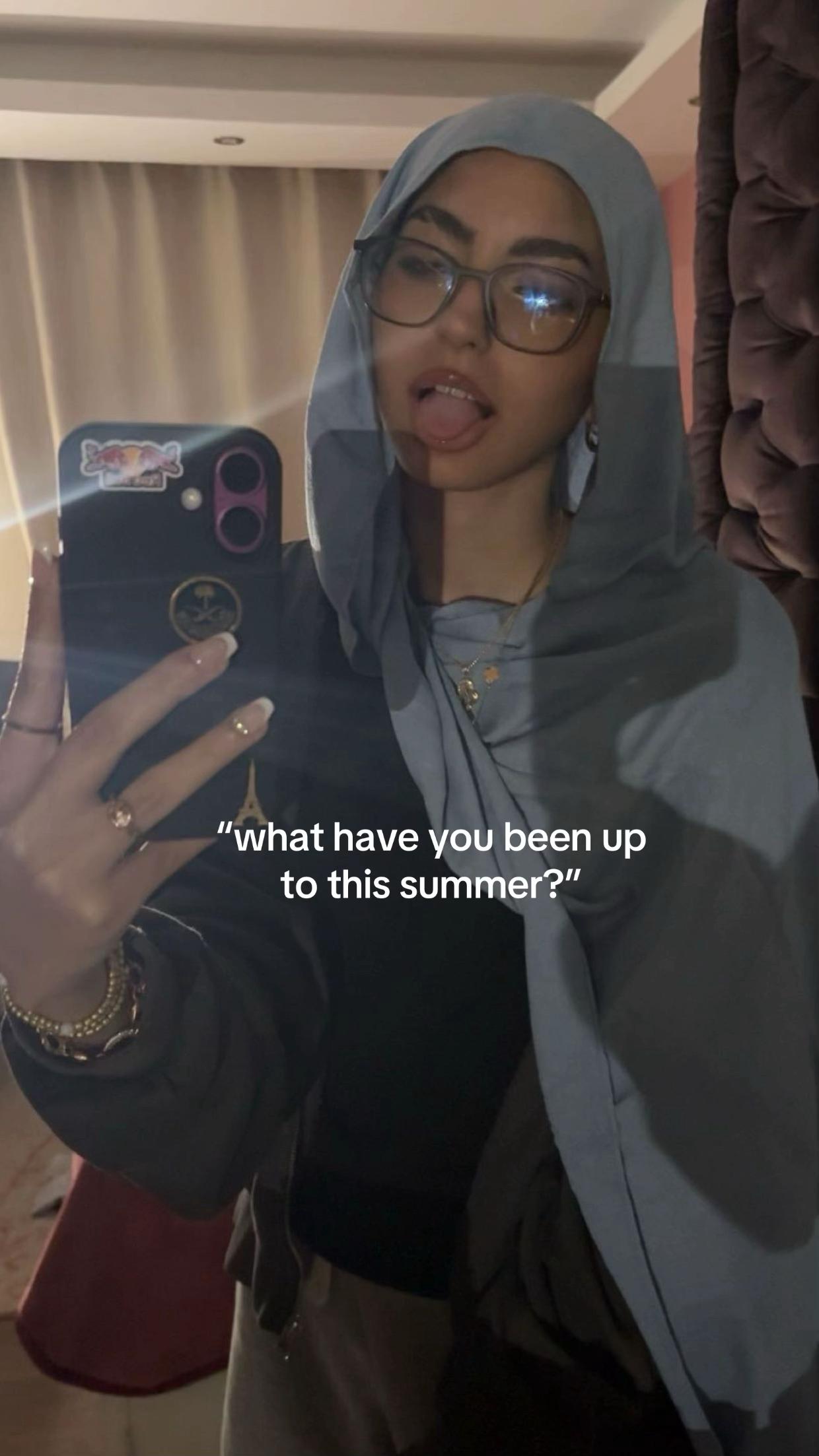 @مَ