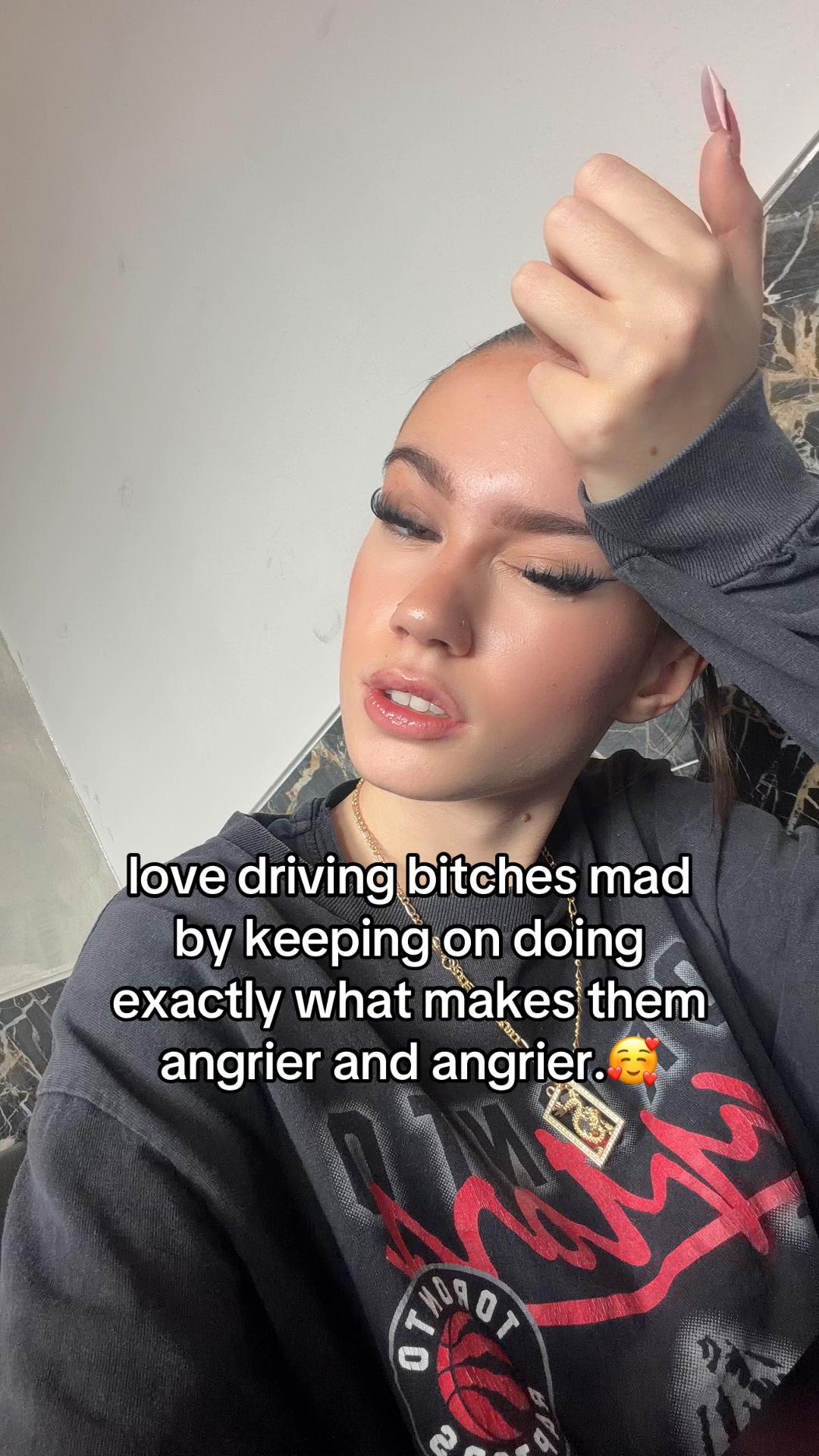 @anna⛹🏻♀️🪭
