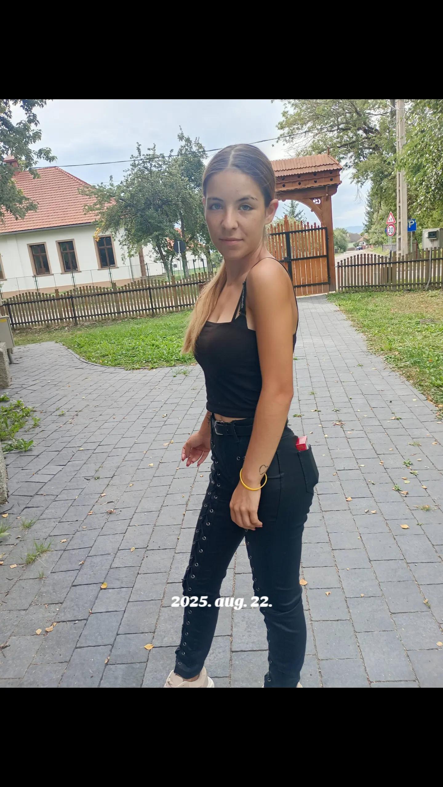 @kingaaaa