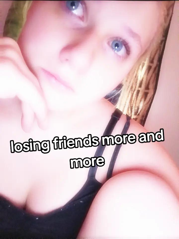 @Kayley😘🖕😘
