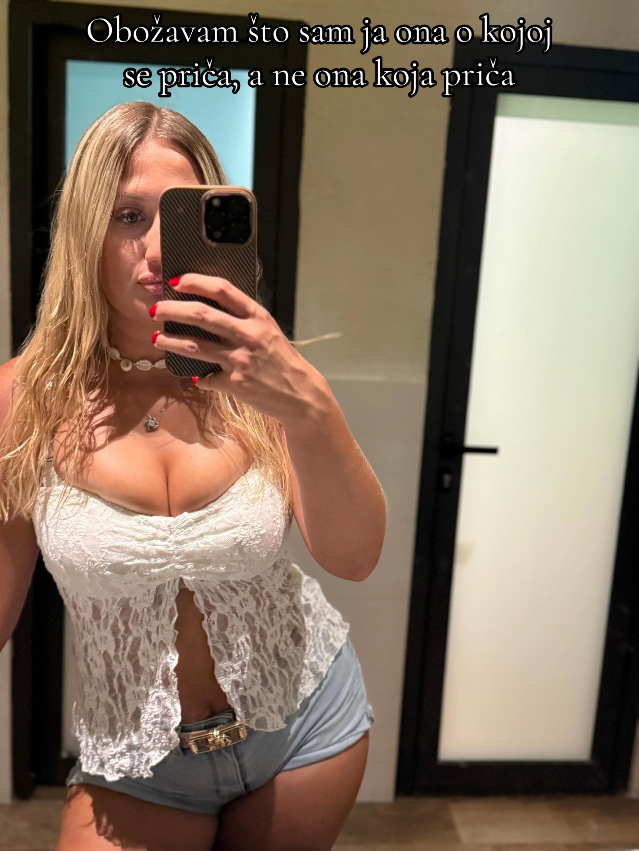 @iamandjelaas