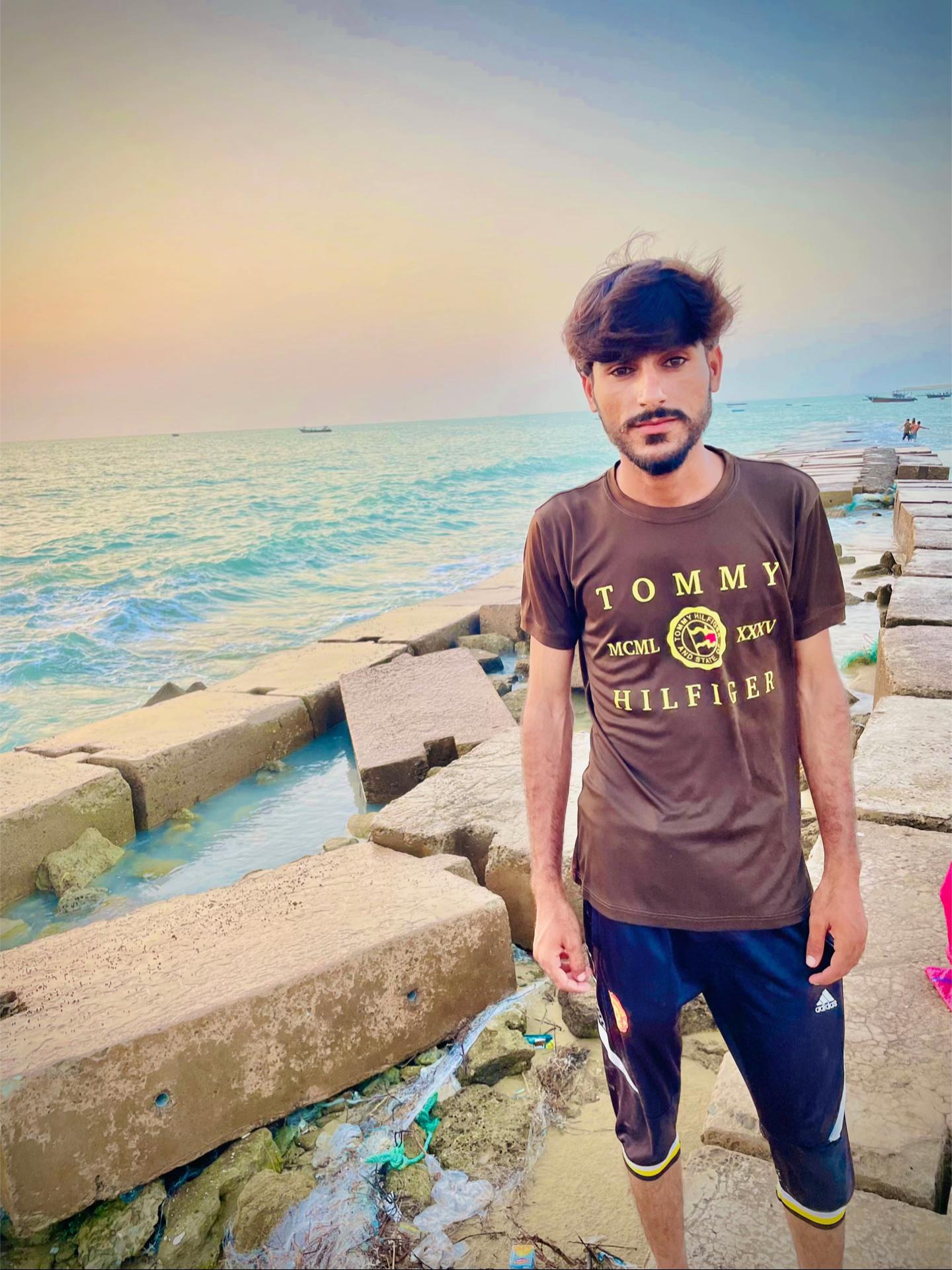 @EHSAN_MAZAR ❤️🩹