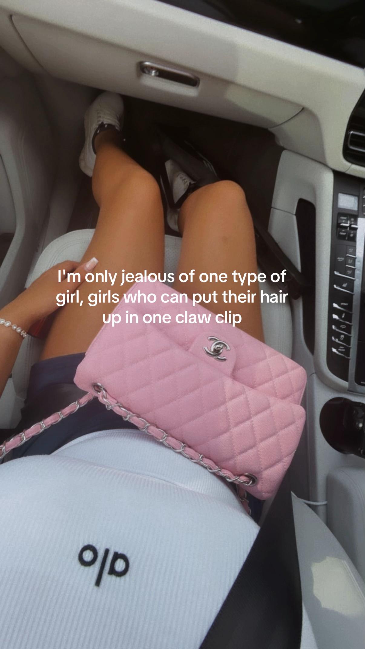 @Pretty Pinned By Kia