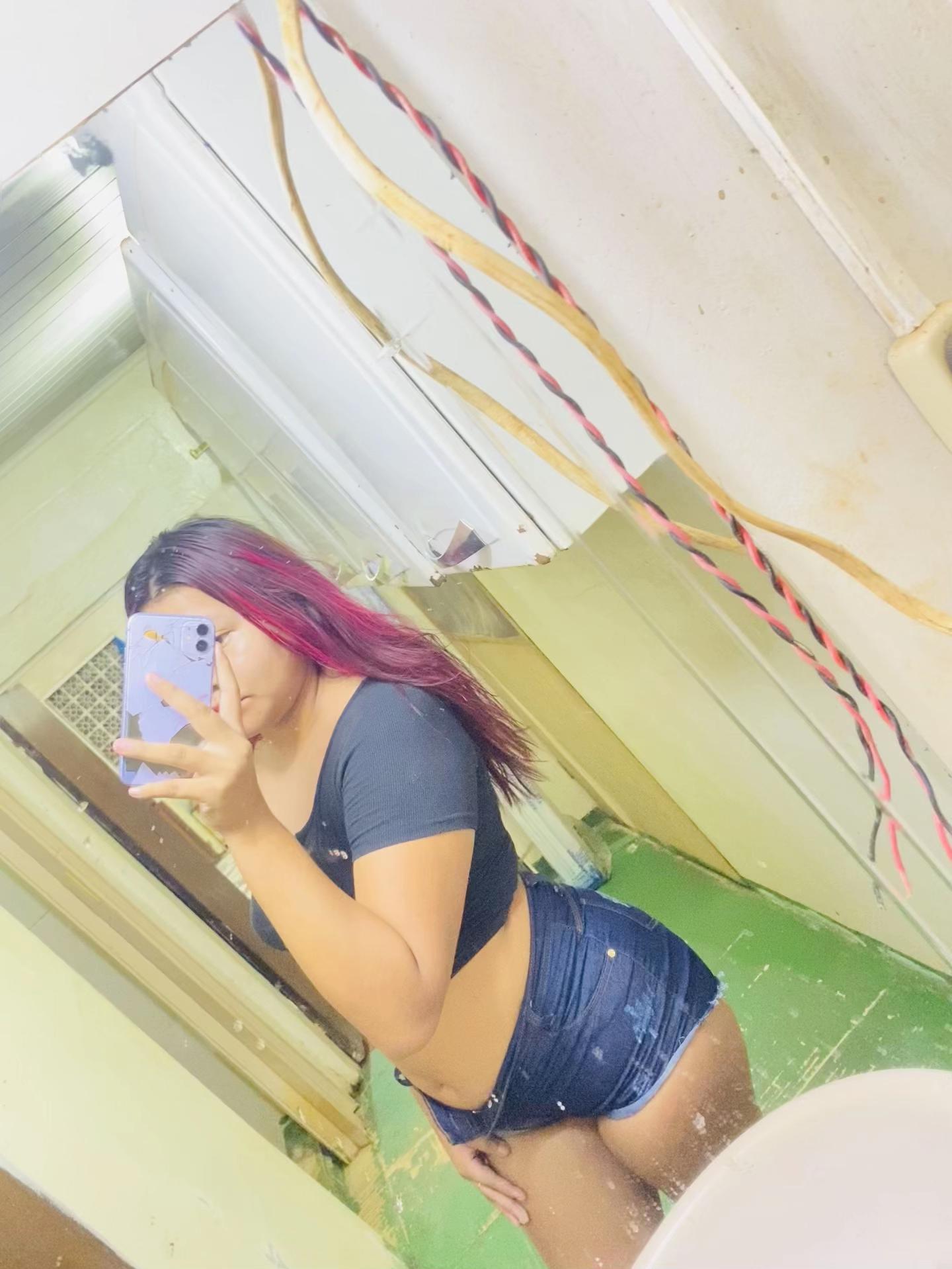 @𝐍𝐢𝐚💕🌴.