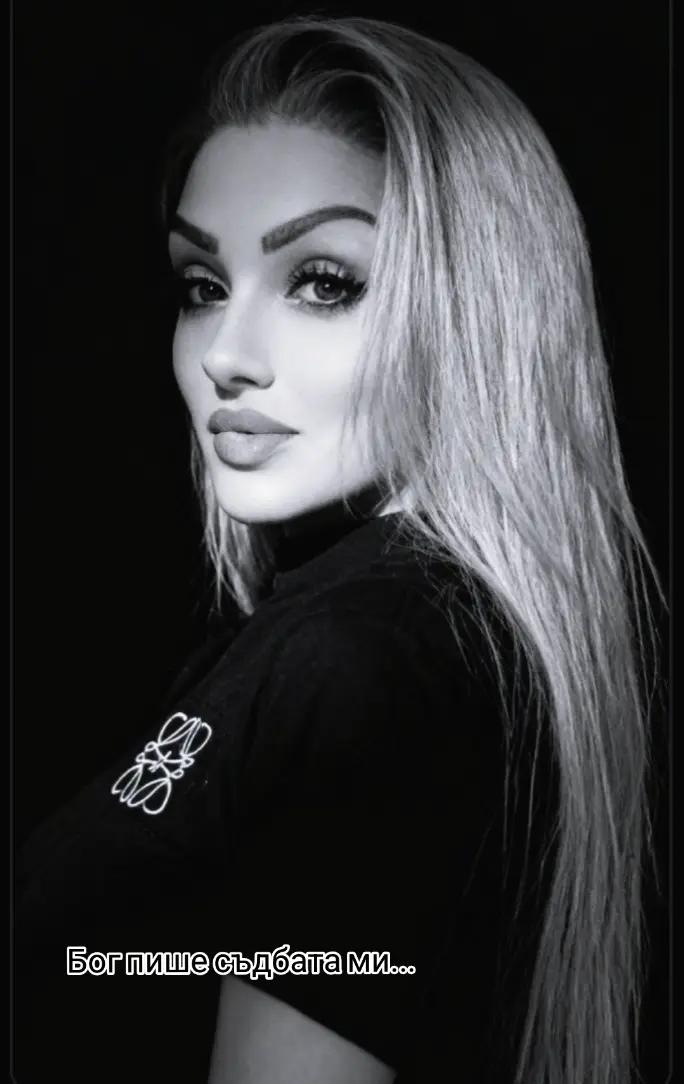 @👑🎀𝑨𝑳𝑬𝑲𝑺🎀👑