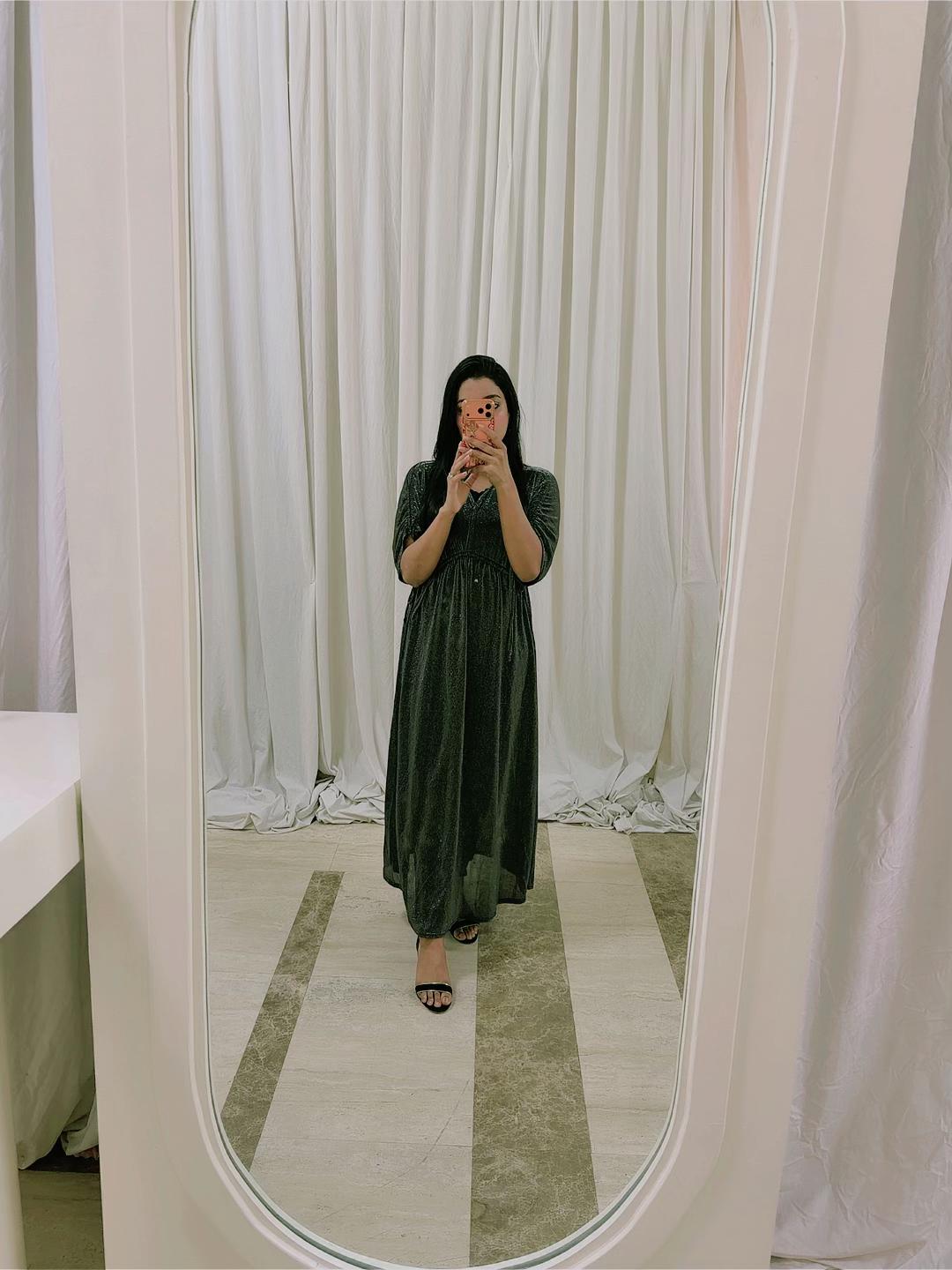 @Aaniyaa 🇦🇪