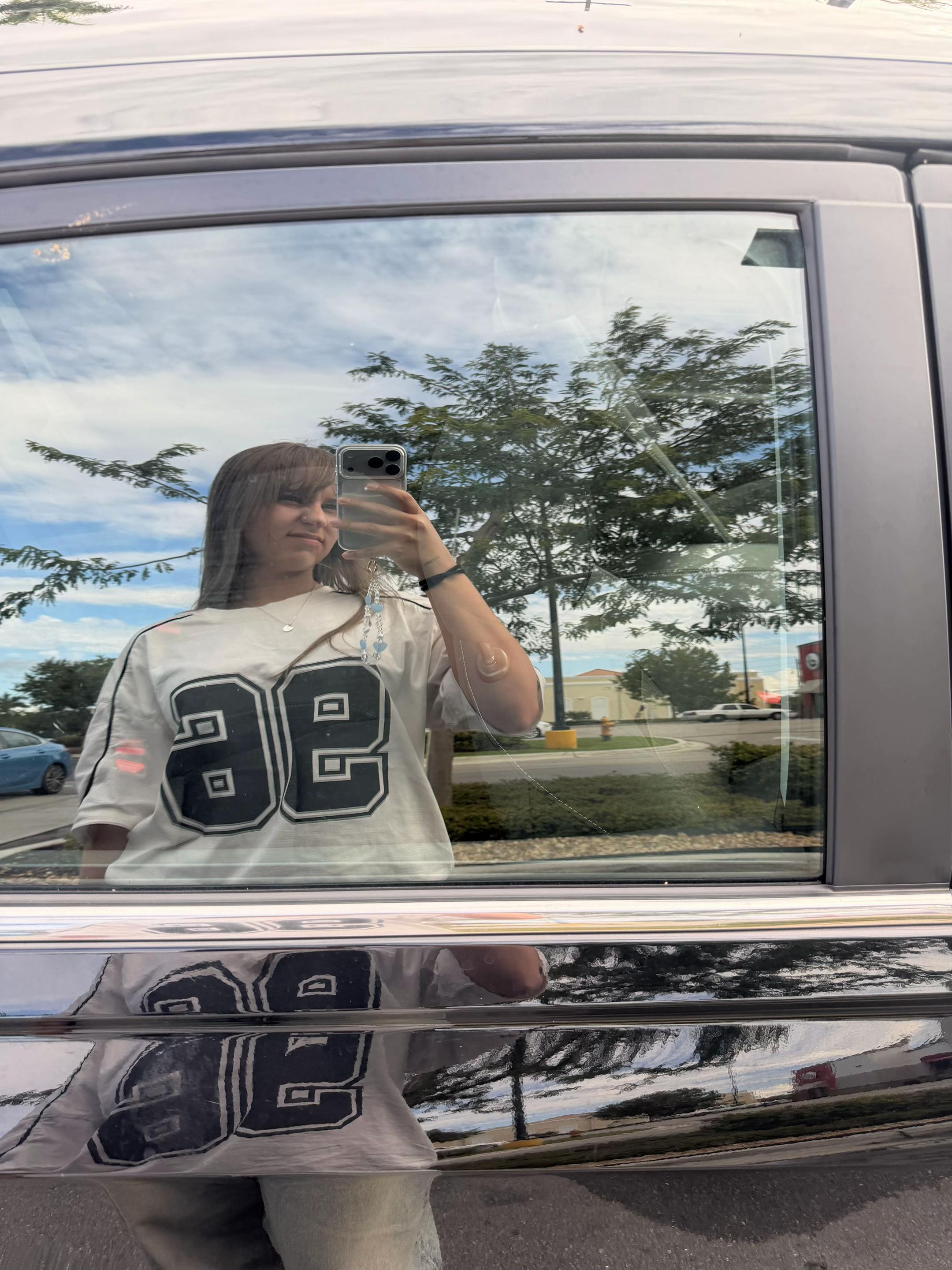 @J. 🦢
