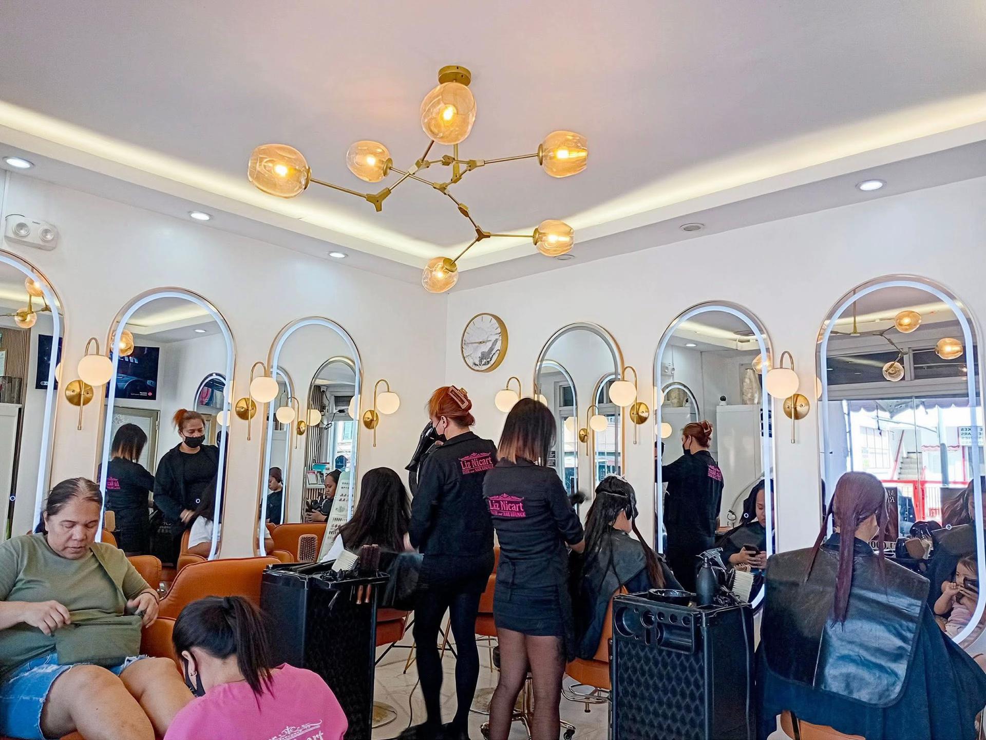 @Liz Nicart Hair & Nail Lounge