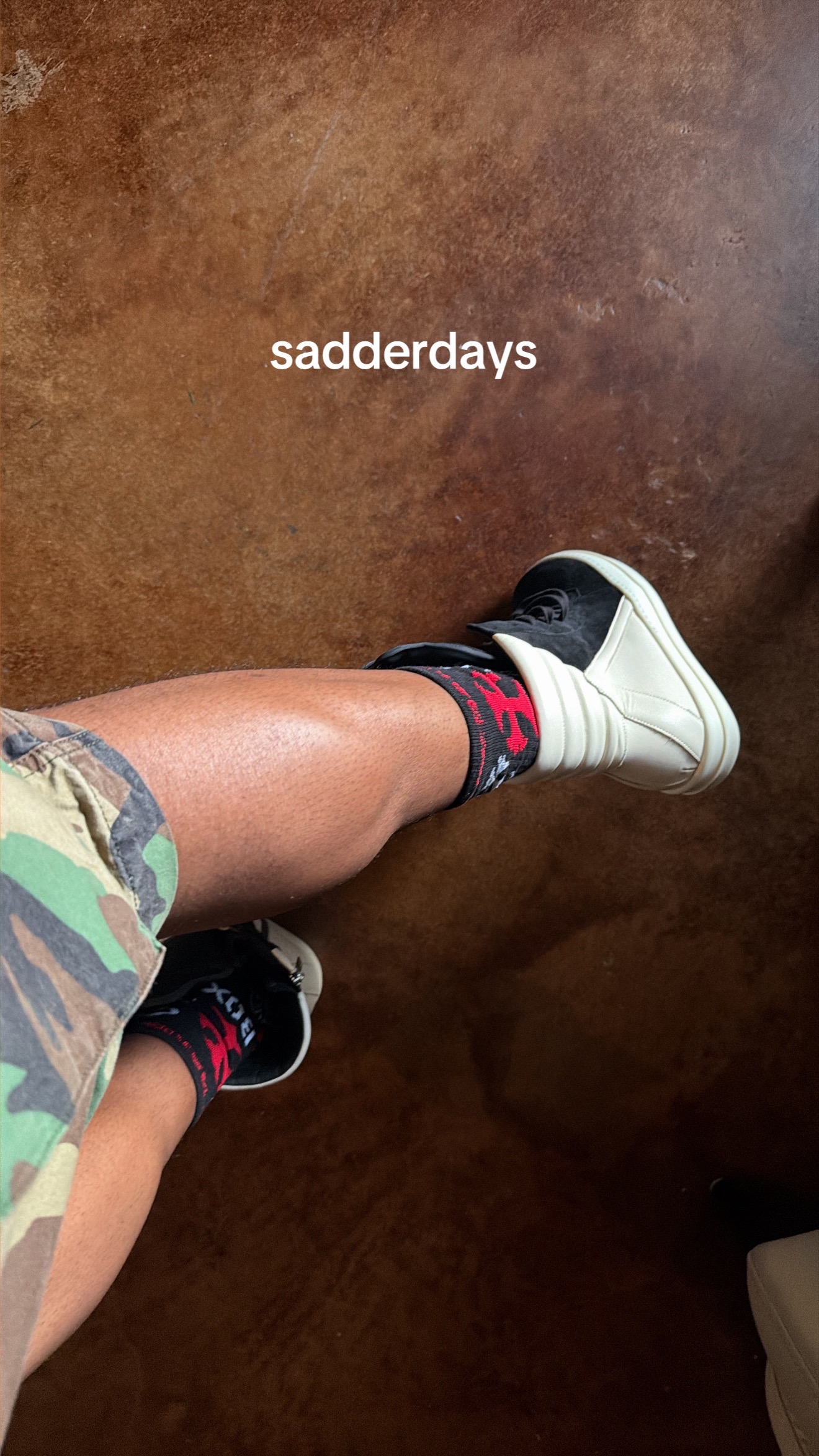 @bapeboydevin