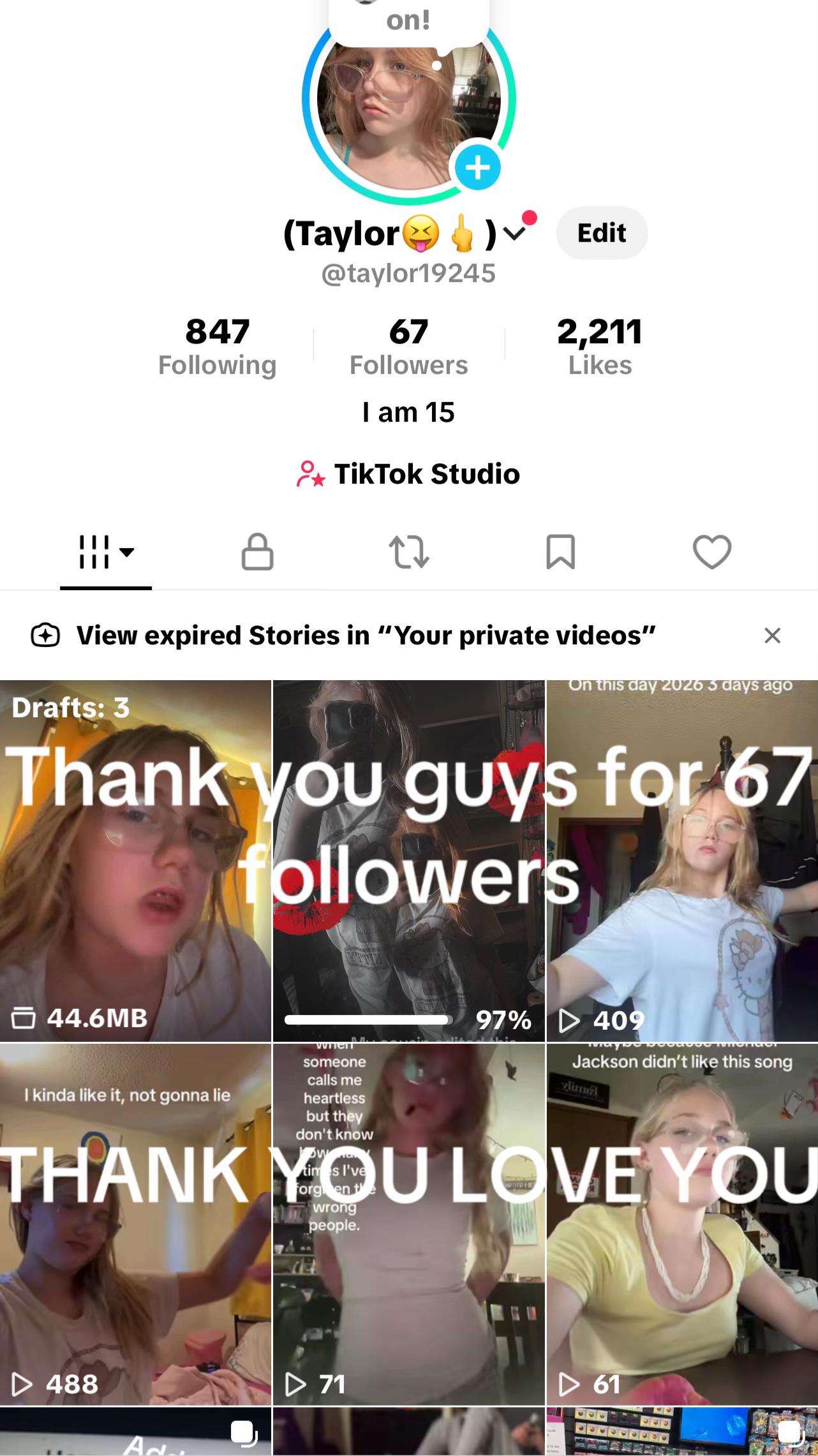 @(Taylor😝🖕)