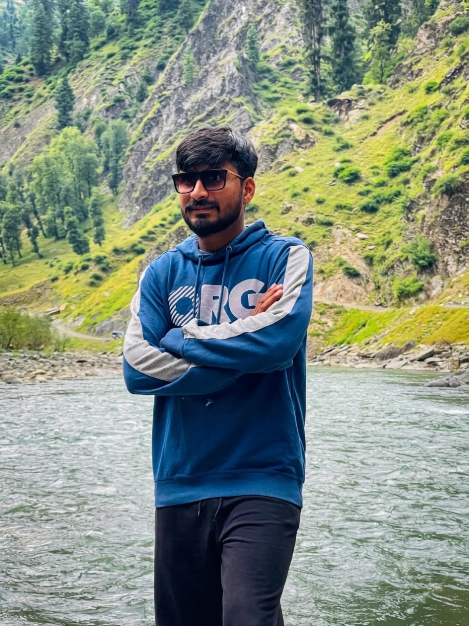 @RaNa FaiZan MaXood