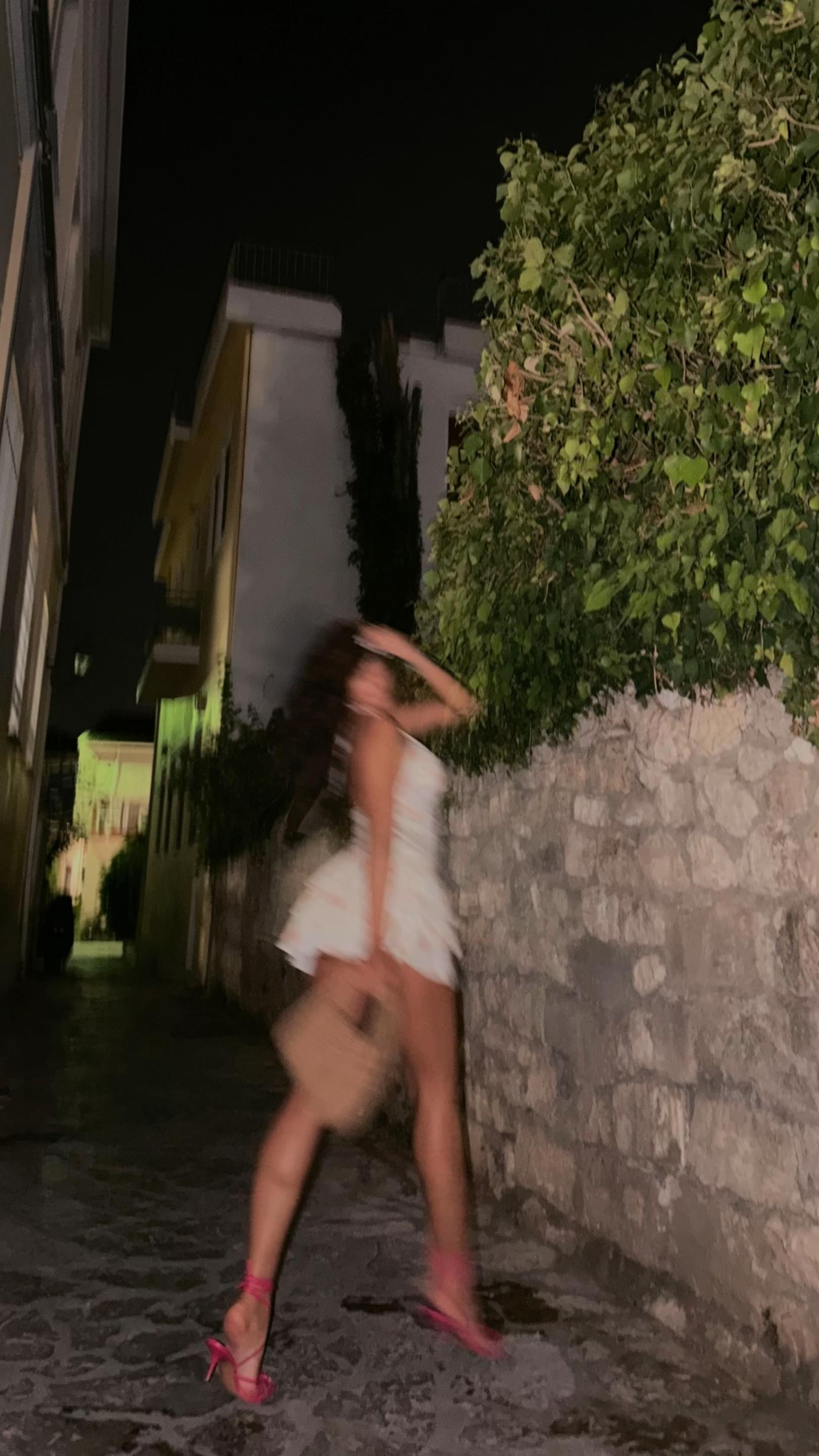 @Maria