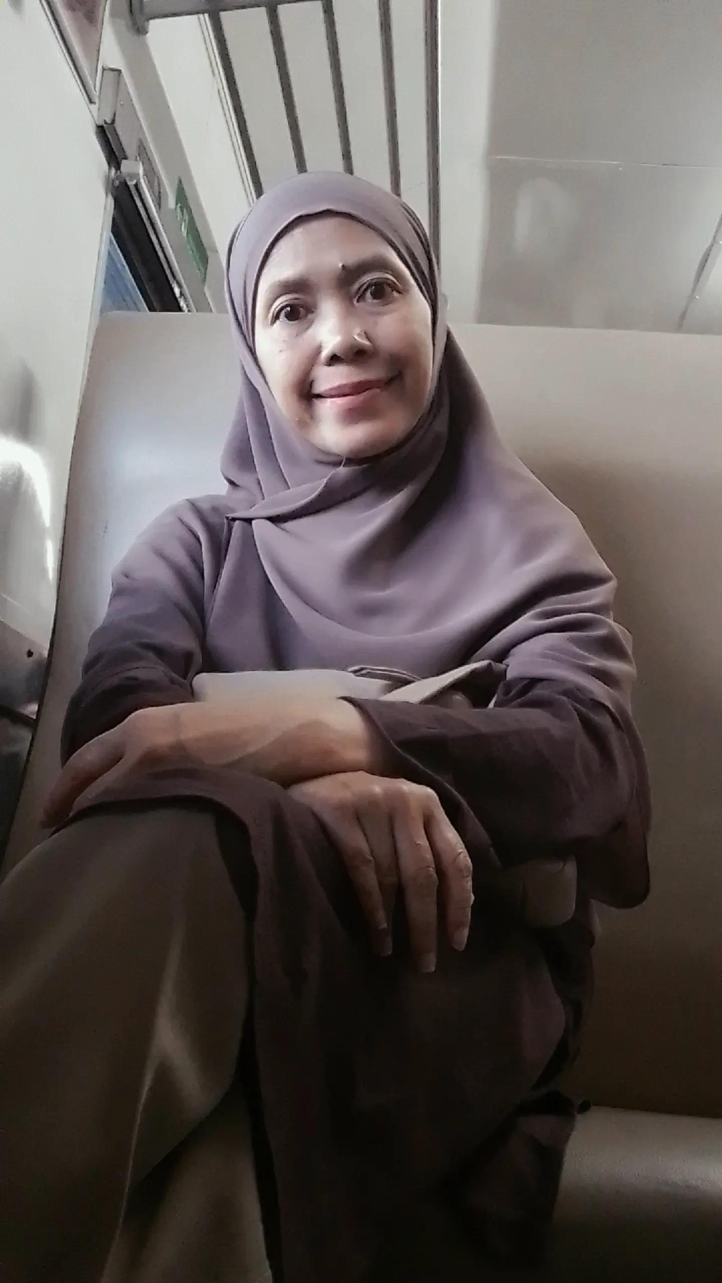 @Lia Hassan