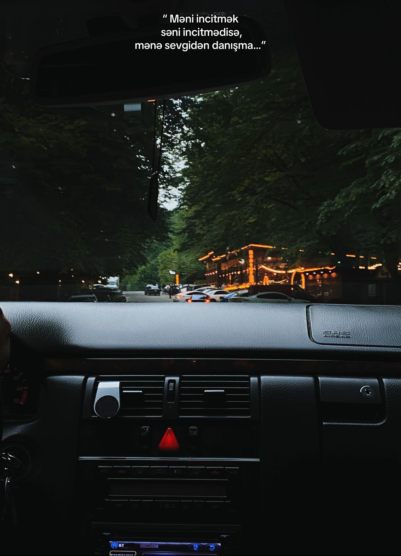 @𝓝𝓪𝔃.