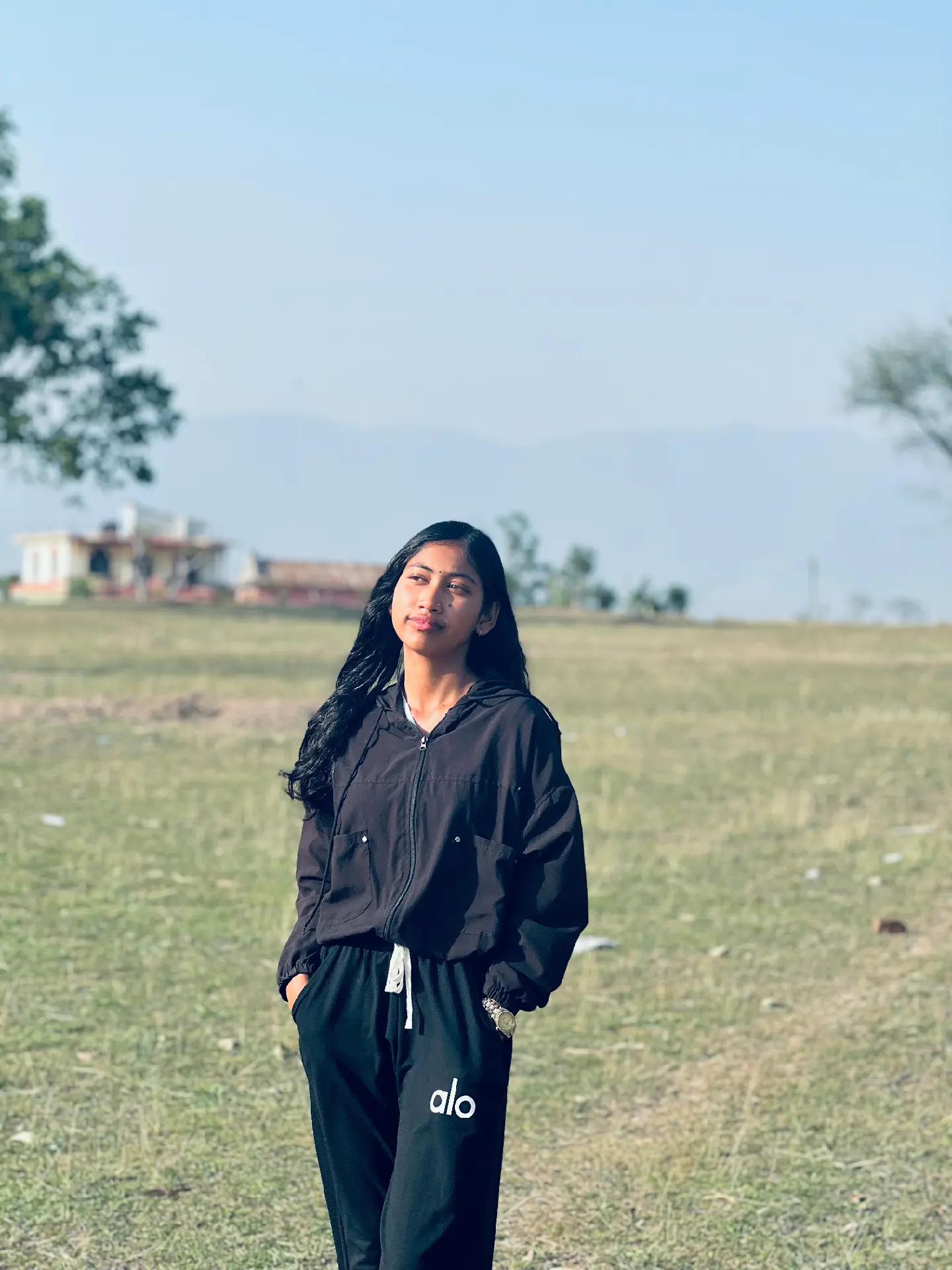 @Poooza.khadka